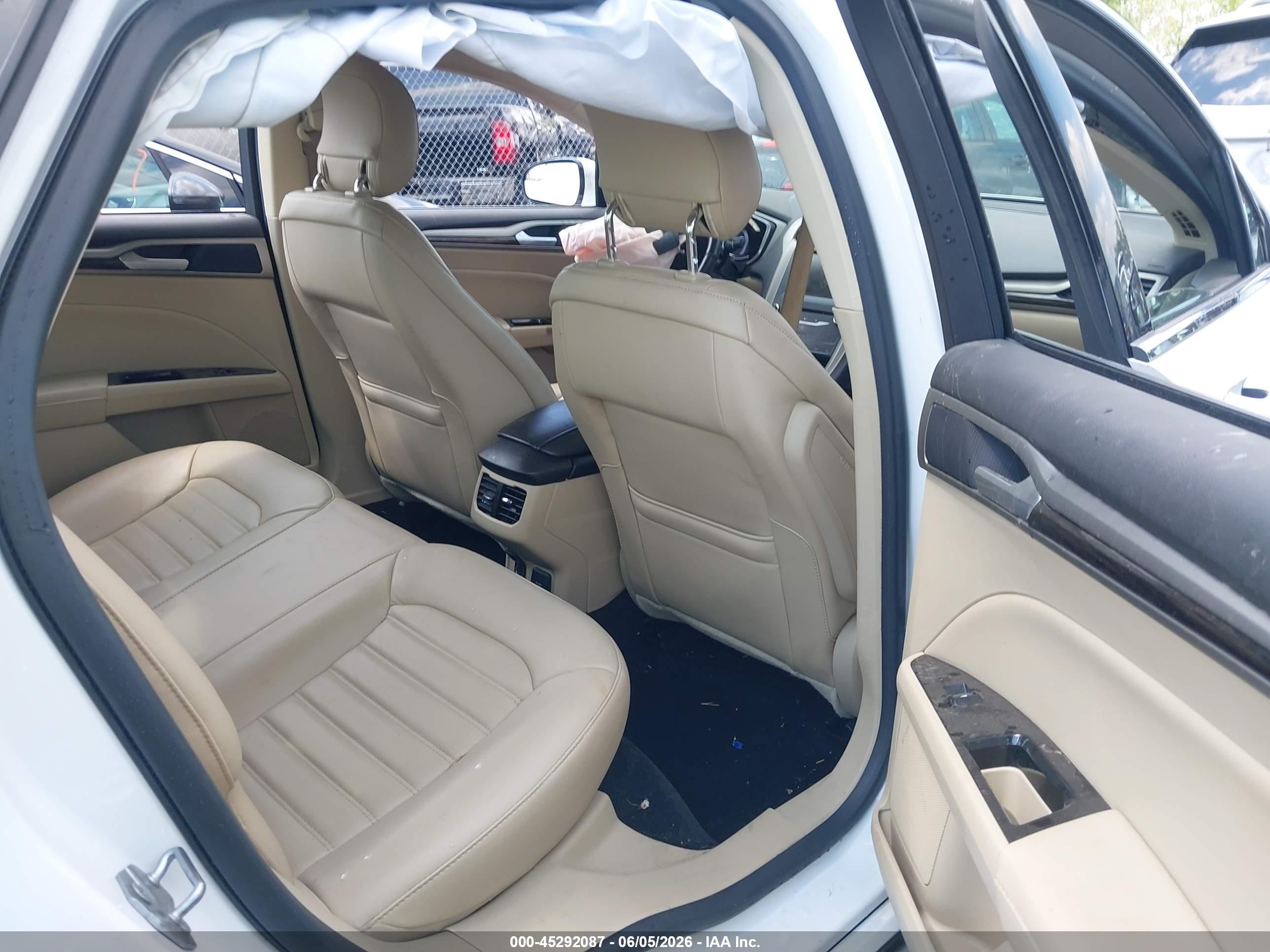 2014 Ford Fusion Hybrid Se White vin: 3FA6P0LU5ER266504