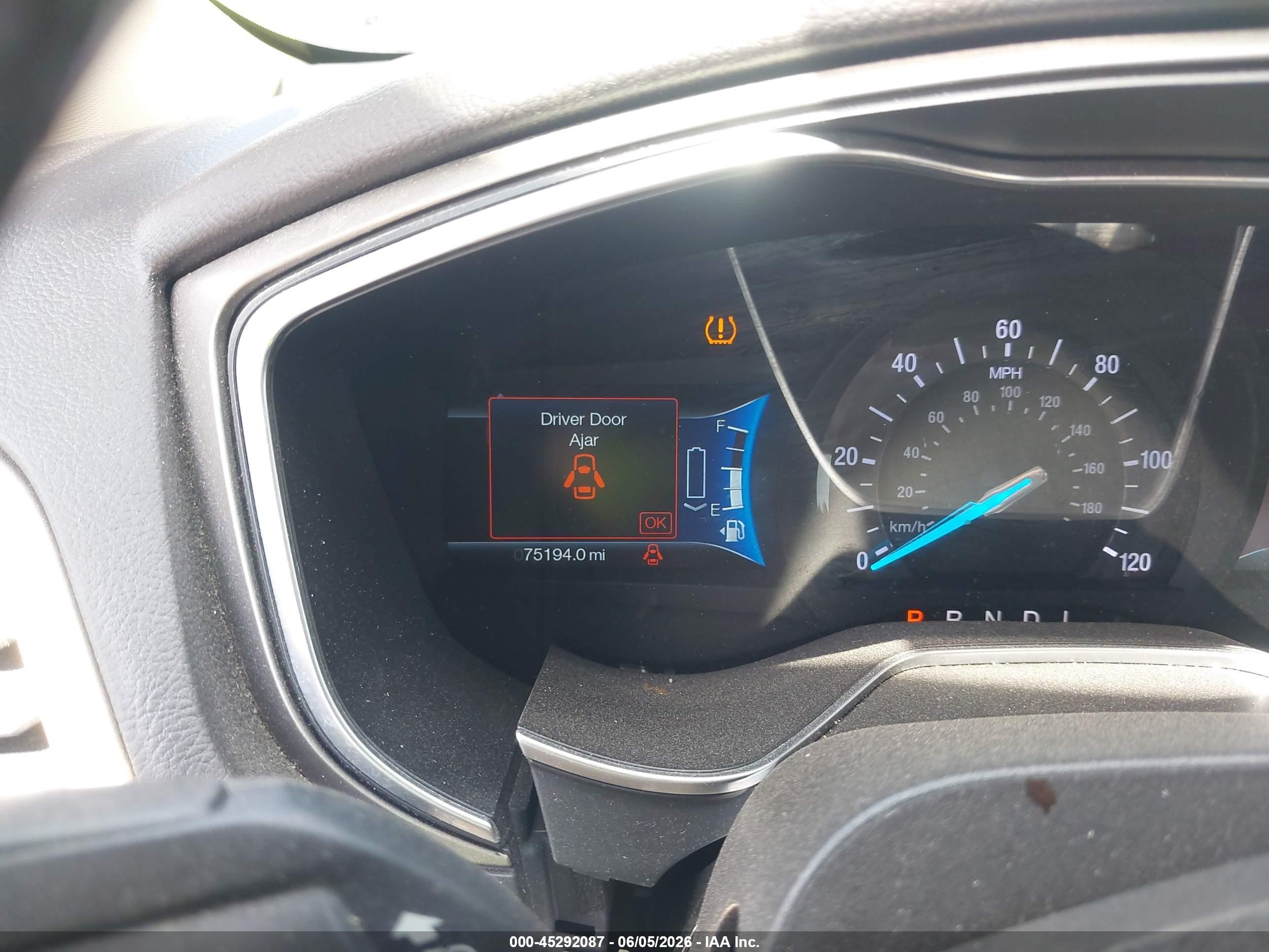 2014 Ford Fusion Hybrid Se White vin: 3FA6P0LU5ER266504