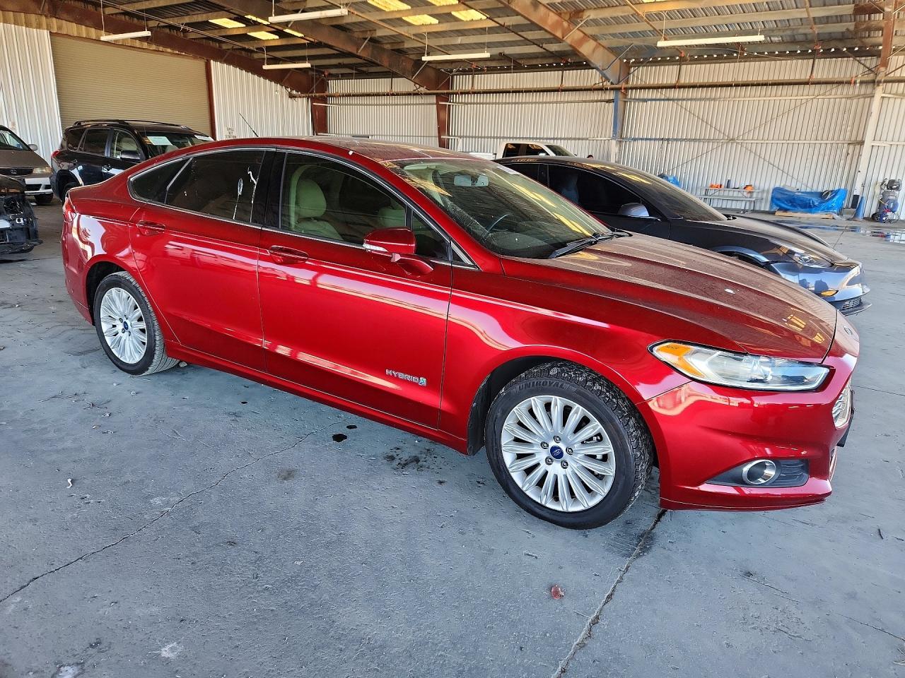 2014 Ford Fusion Se Hybrid Red vin: 3FA6P0LU5ER366957