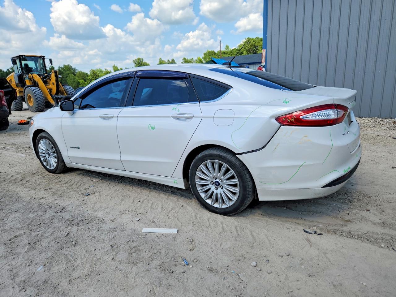 2015 Ford Fusion Se Hybrid Белый vin: 3FA6P0LU5FR106009