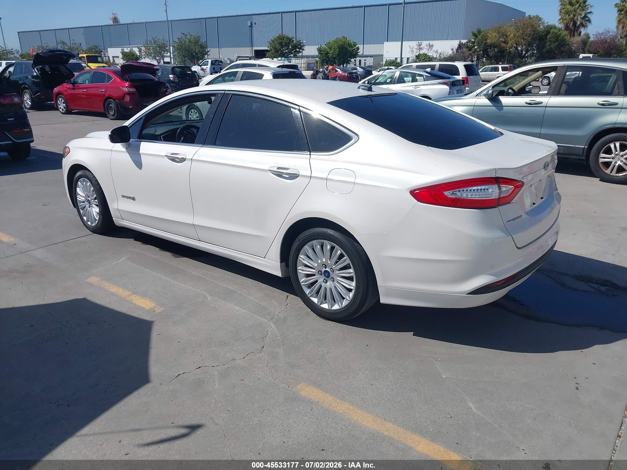 2015 Ford Fusion Hybrid Se White vin: 3FA6P0LU5FR161298