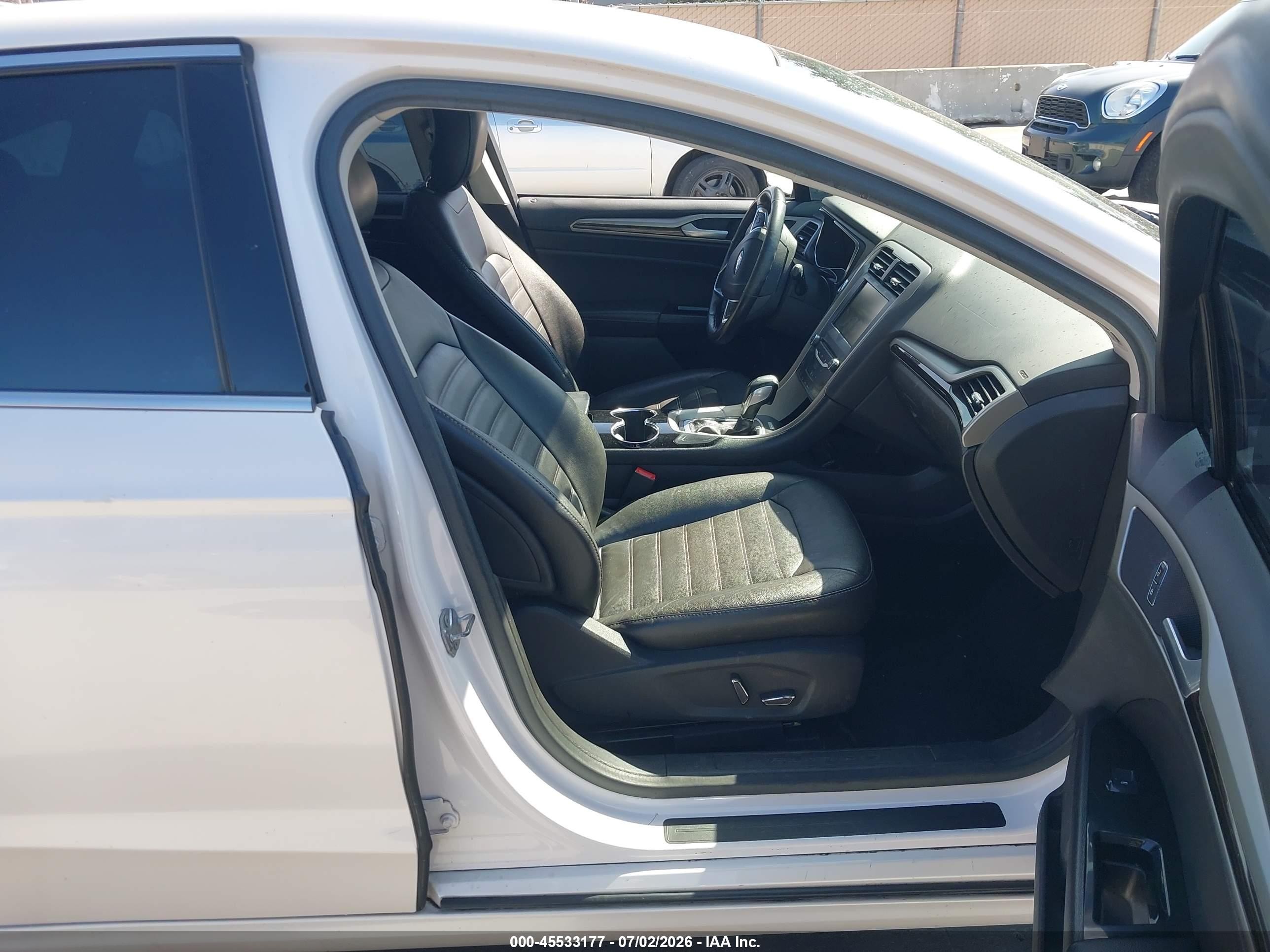 2015 Ford Fusion Hybrid Se White vin: 3FA6P0LU5FR161298