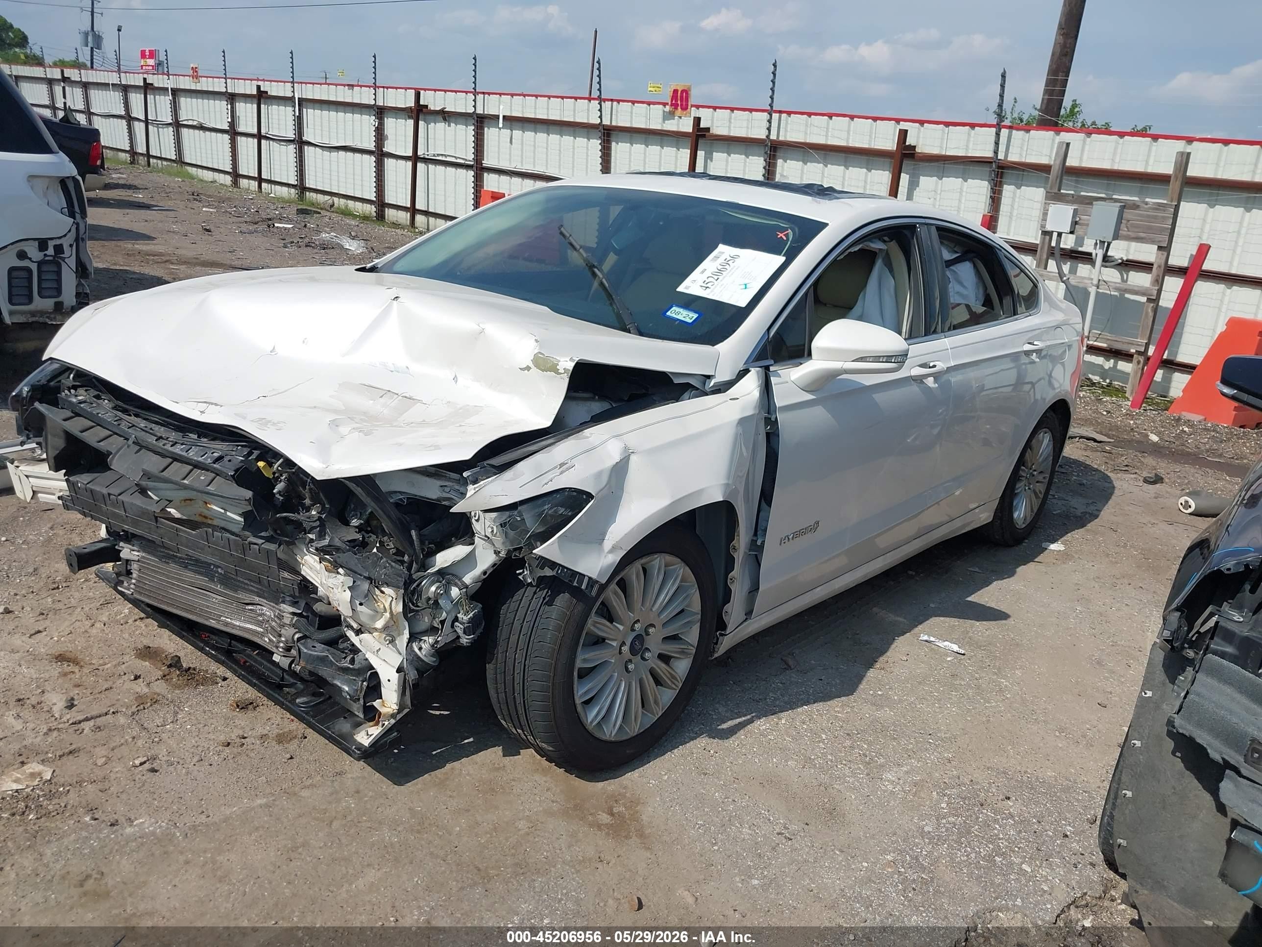 2015 Ford Fusion Hybrid Se White vin: 3FA6P0LU5FR181745