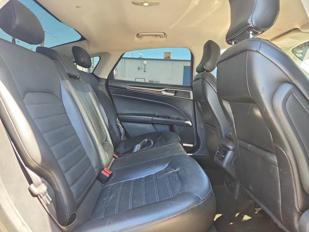 2015 Ford Fusion Se Hybrid Gold vin: 3FA6P0LU5FR306386