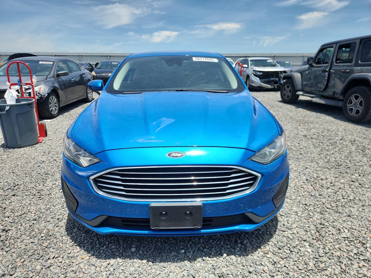 2019 Ford Fusion Se Синий vin: 3FA6P0LU5KR165362