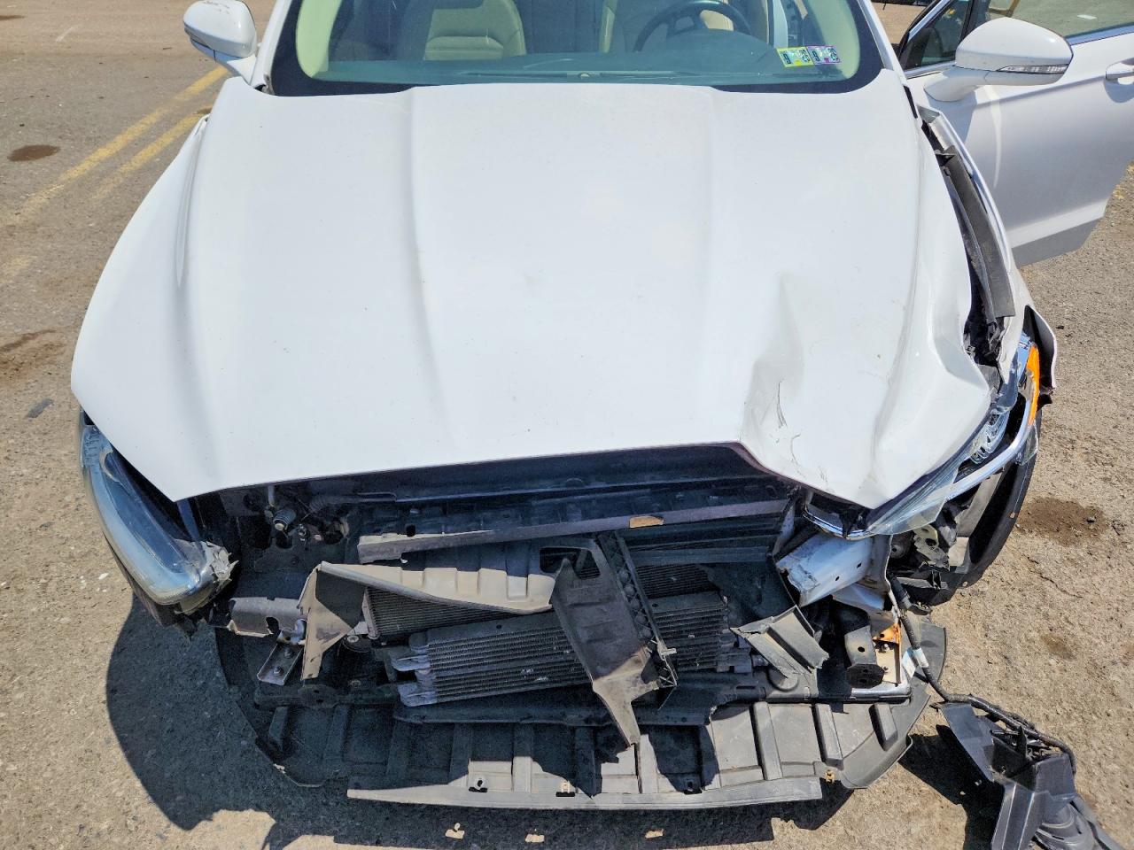 2013 Ford Fusion Se Hybrid White vin: 3FA6P0LU6DR316423