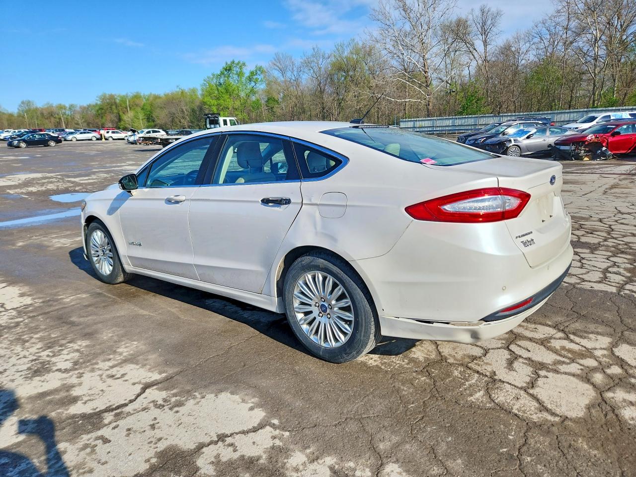 2013 Ford Fusion Se Hybrid White vin: 3FA6P0LU6DR357165