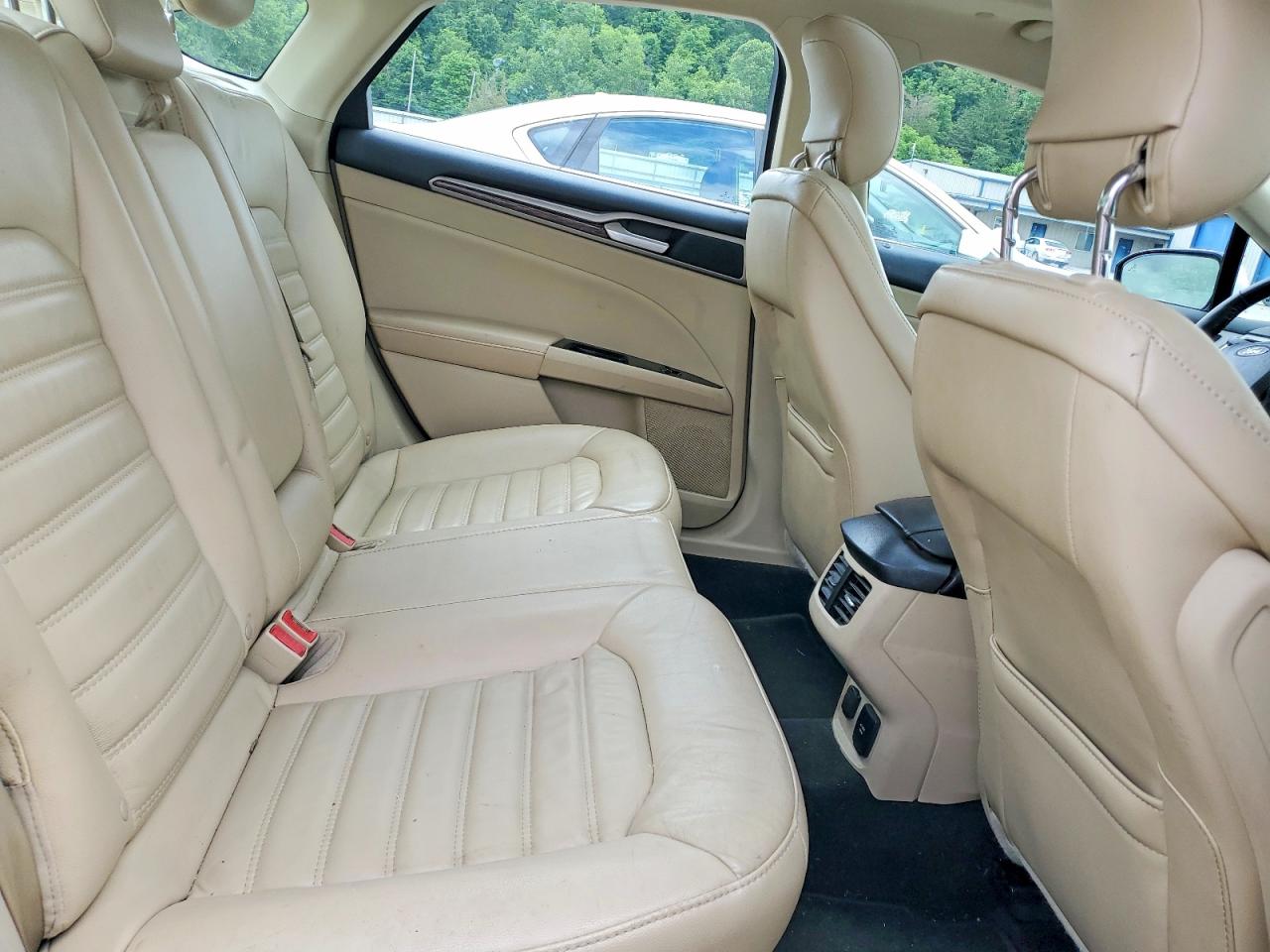 2013 Ford Fusion Se Hybrid Белый vin: 3FA6P0LU6DR358008