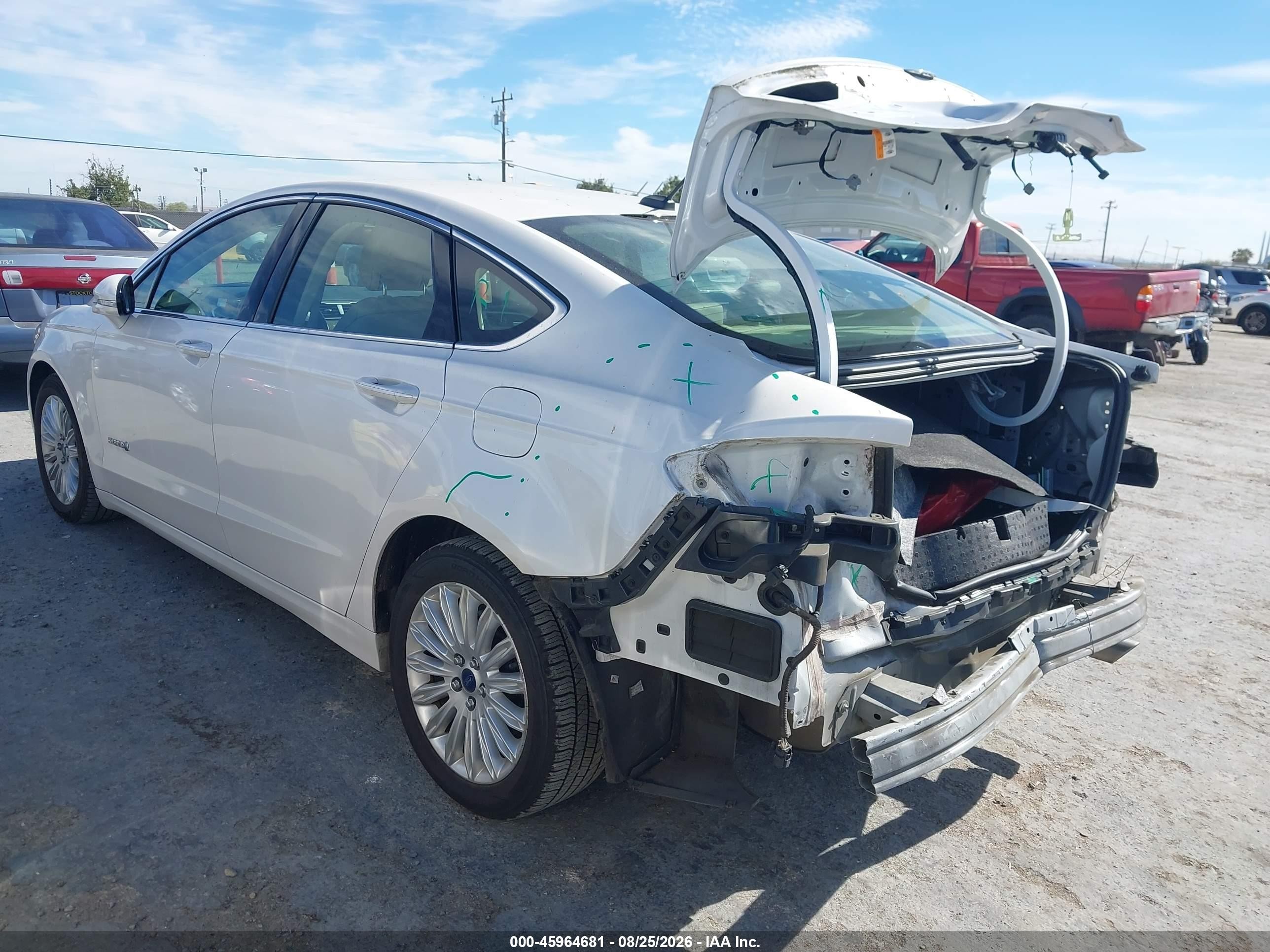 2014 Ford Fusion Hybrid Se White vin: 3FA6P0LU6ER170431
