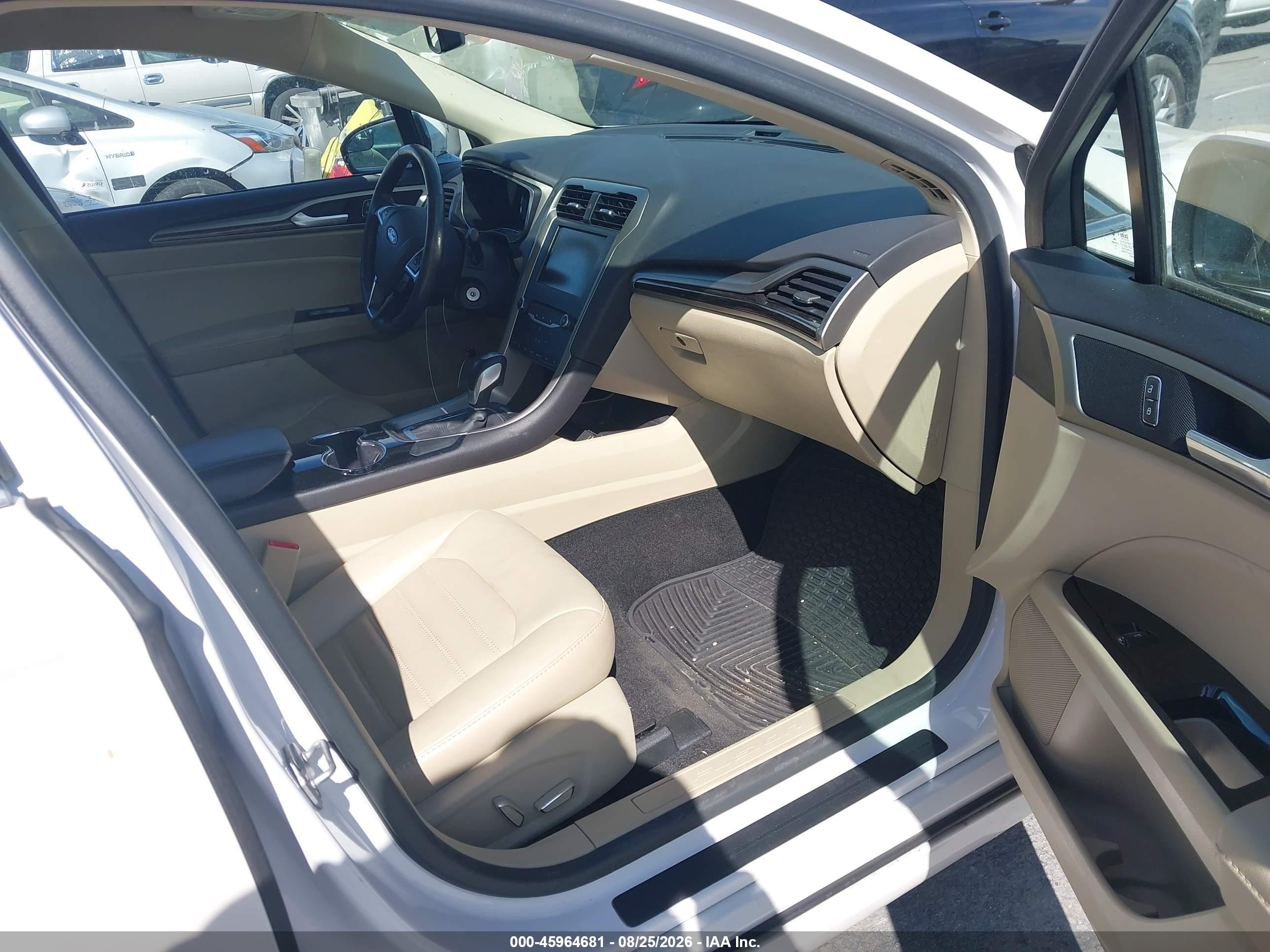 2014 Ford Fusion Hybrid Se White vin: 3FA6P0LU6ER170431