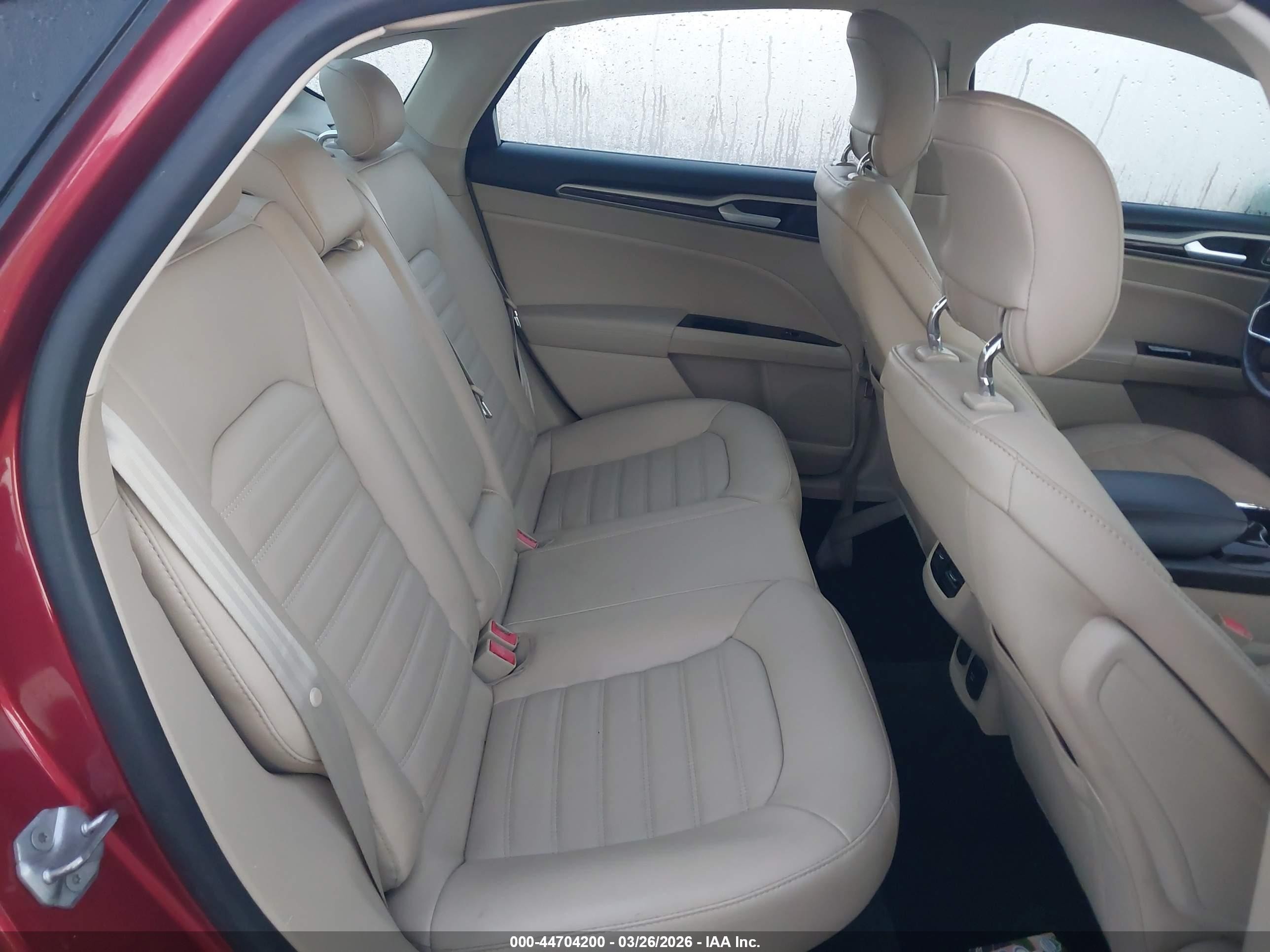 2014 Ford Fusion Hybrid Se Red vin: 3FA6P0LU6ER190758