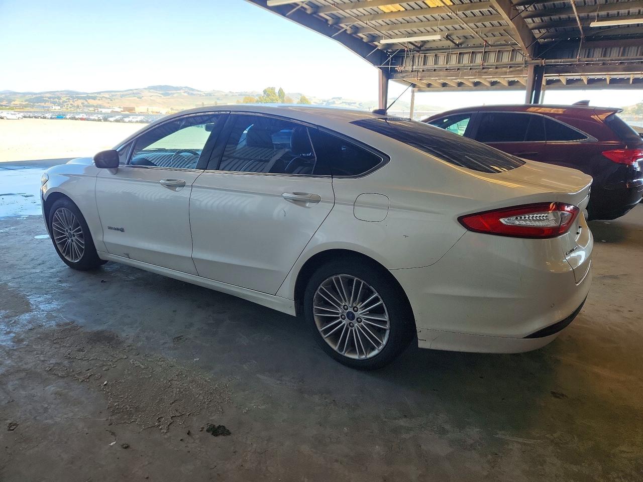 2014 Ford Fusion Se Hybrid White vin: 3FA6P0LU6ER203072