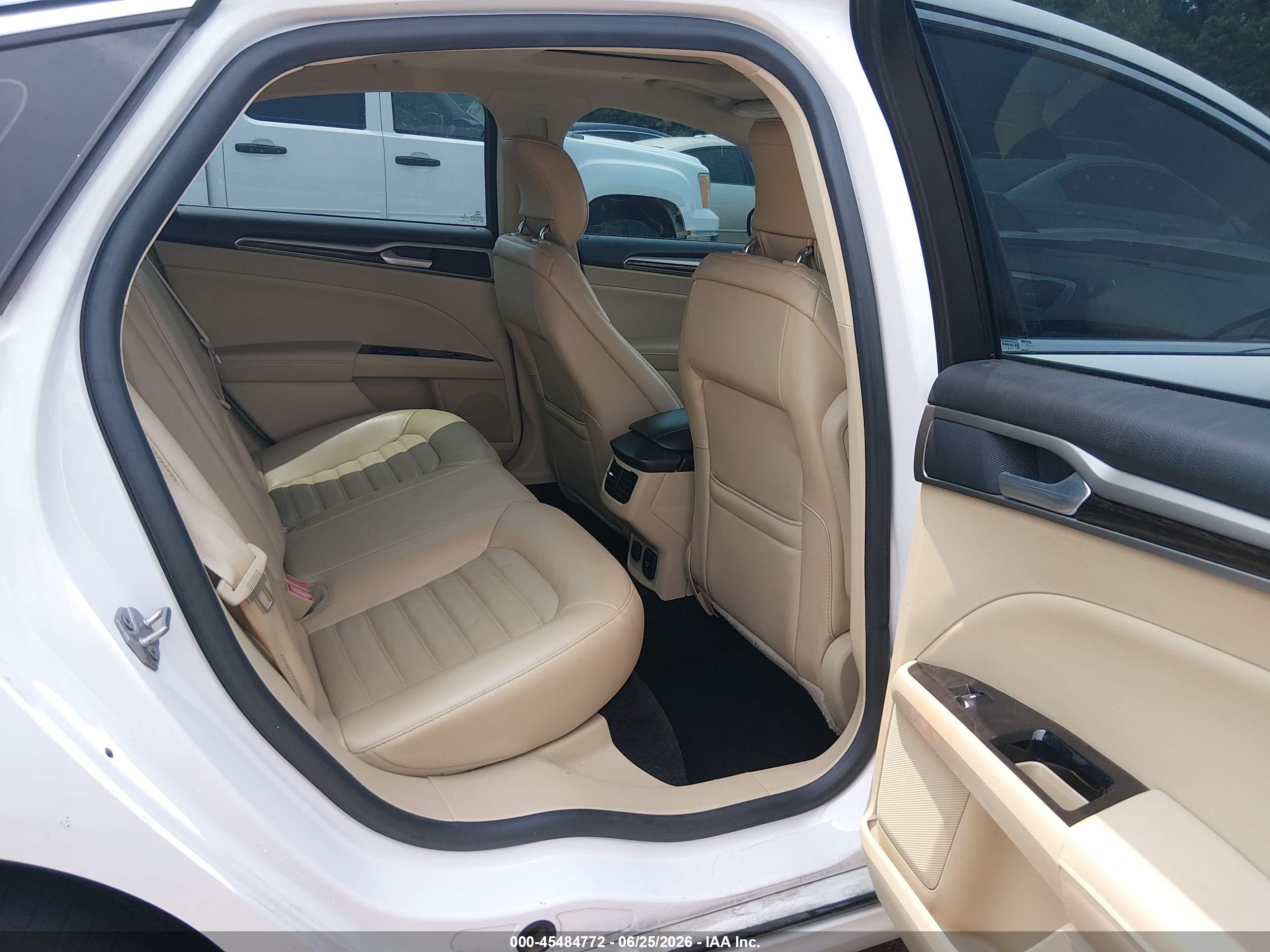 2014 Ford Fusion Hybrid Se White vin: 3FA6P0LU6ER285479