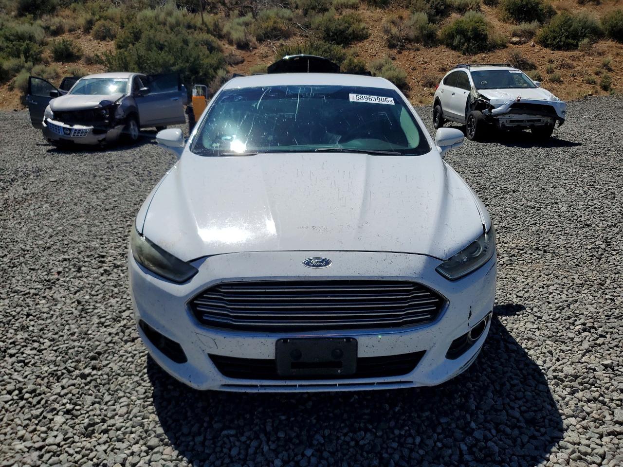 2015 Ford Fusion Se Hybrid White vin: 3FA6P0LU6FR170141