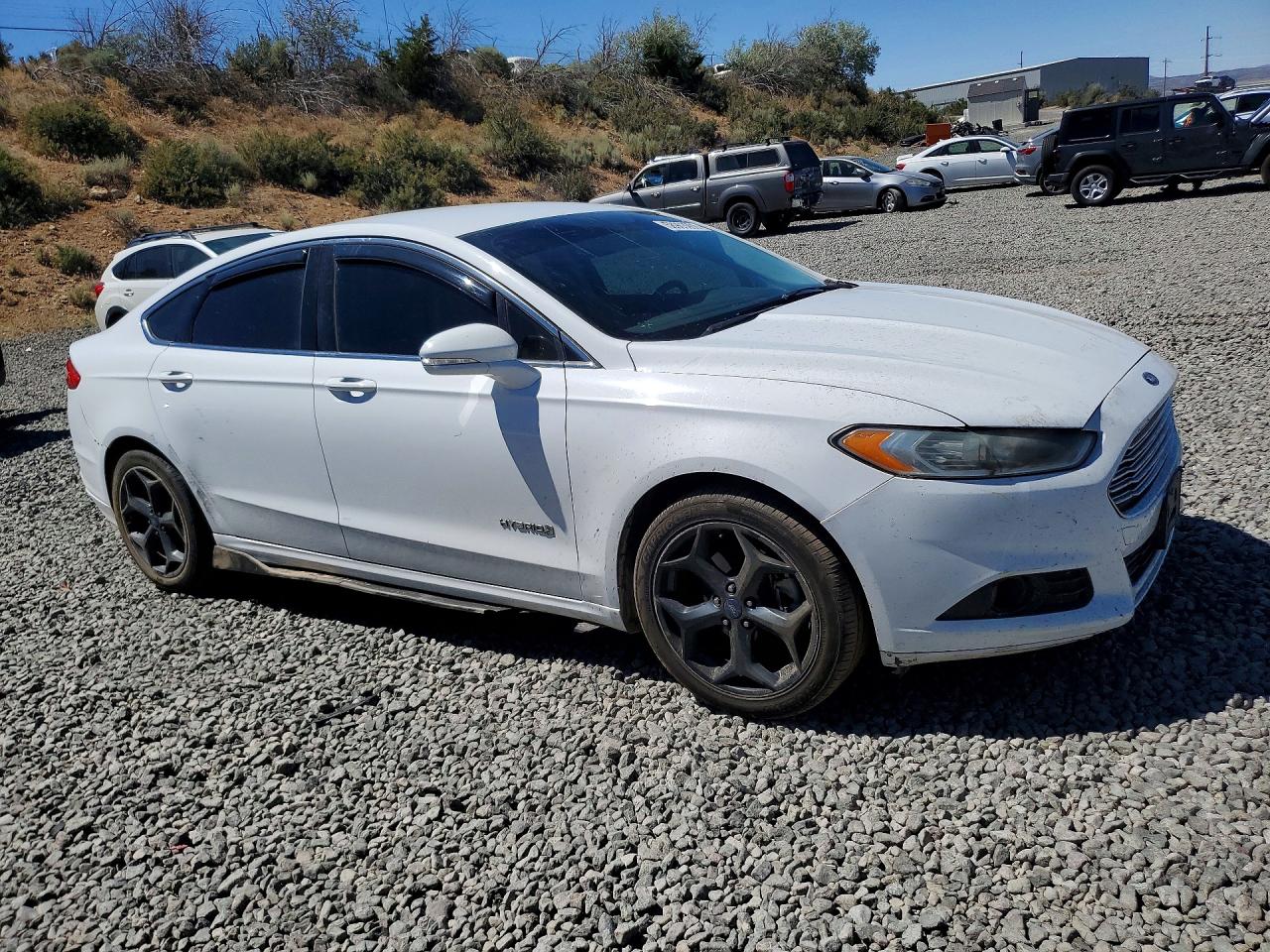 2015 Ford Fusion Se Hybrid White vin: 3FA6P0LU6FR170141