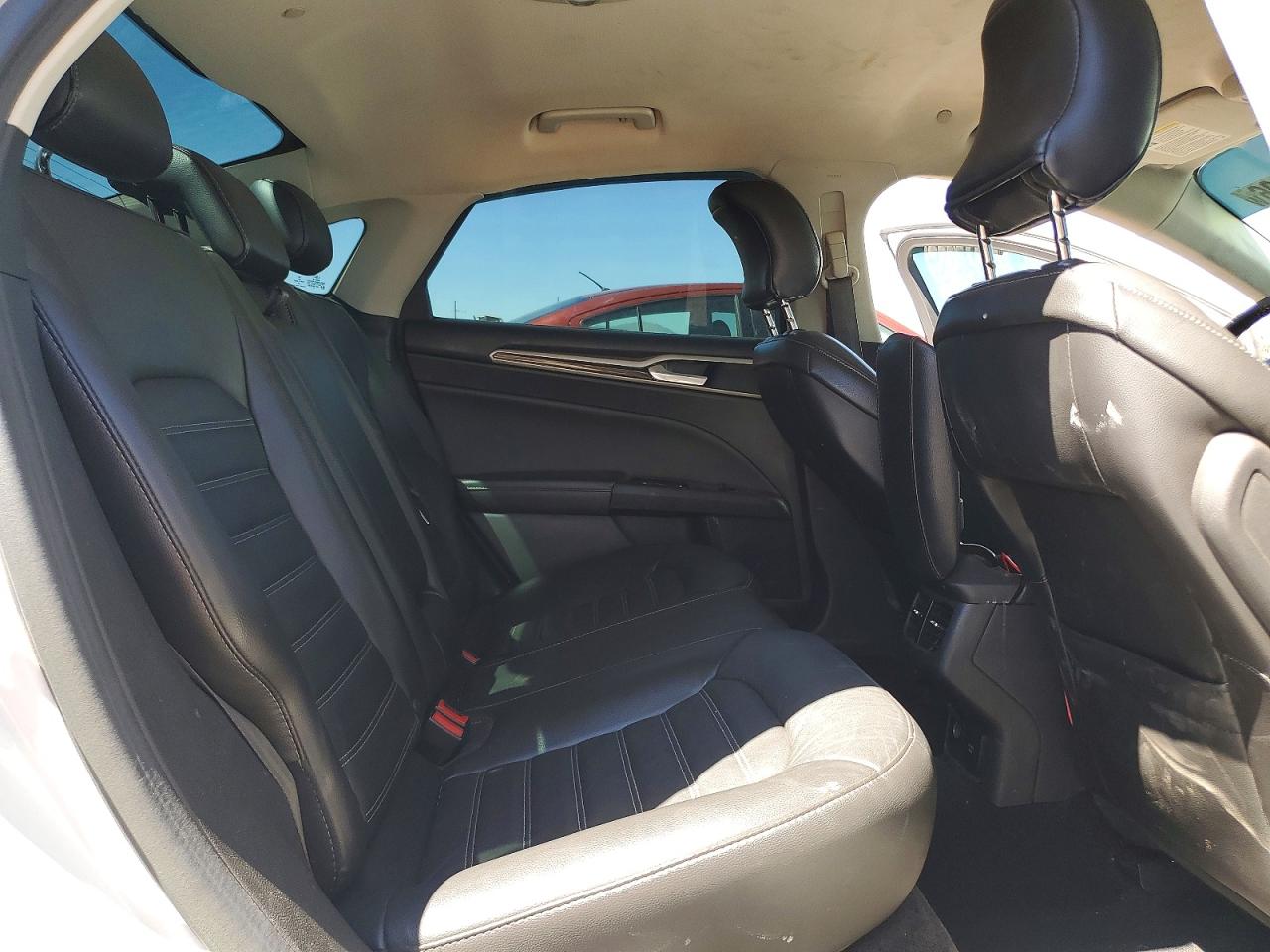 2015 Ford Fusion Se Hybrid White vin: 3FA6P0LU6FR170141