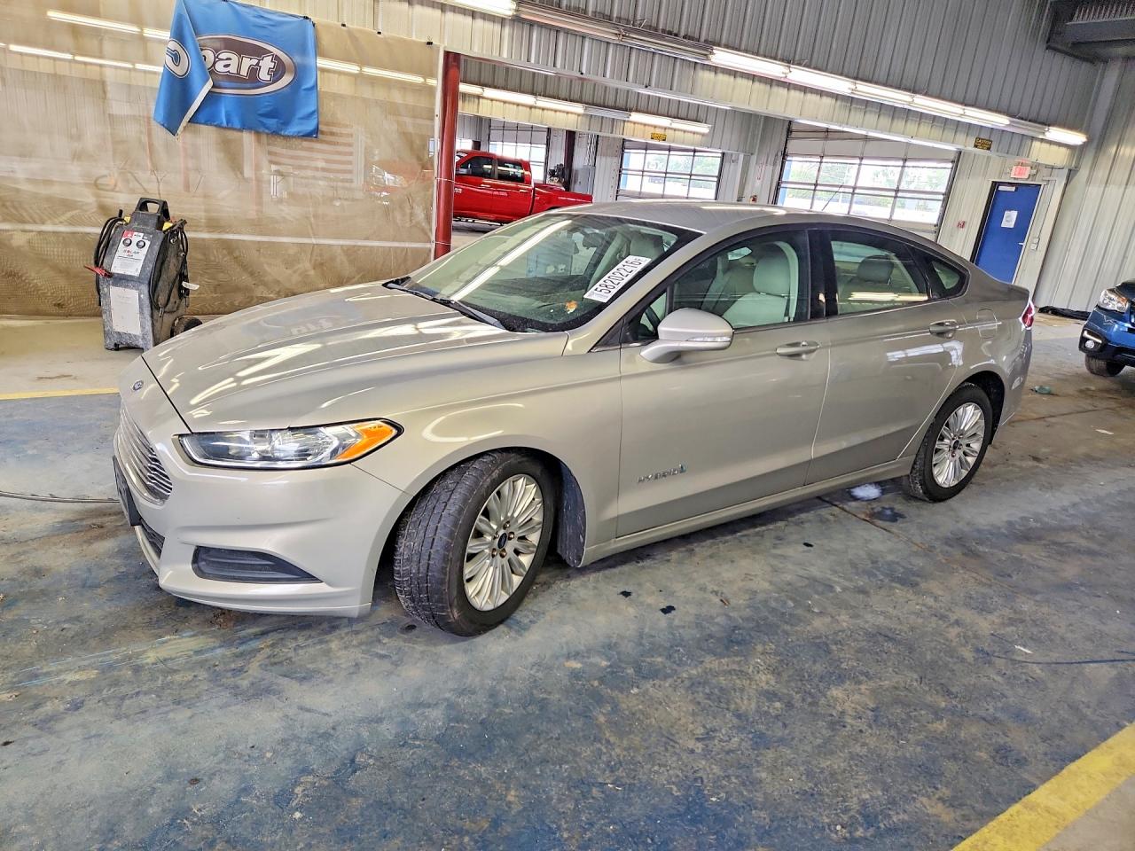 2015 Ford Fusion Se Hybrid Beige vin: 3FA6P0LU6FR254511