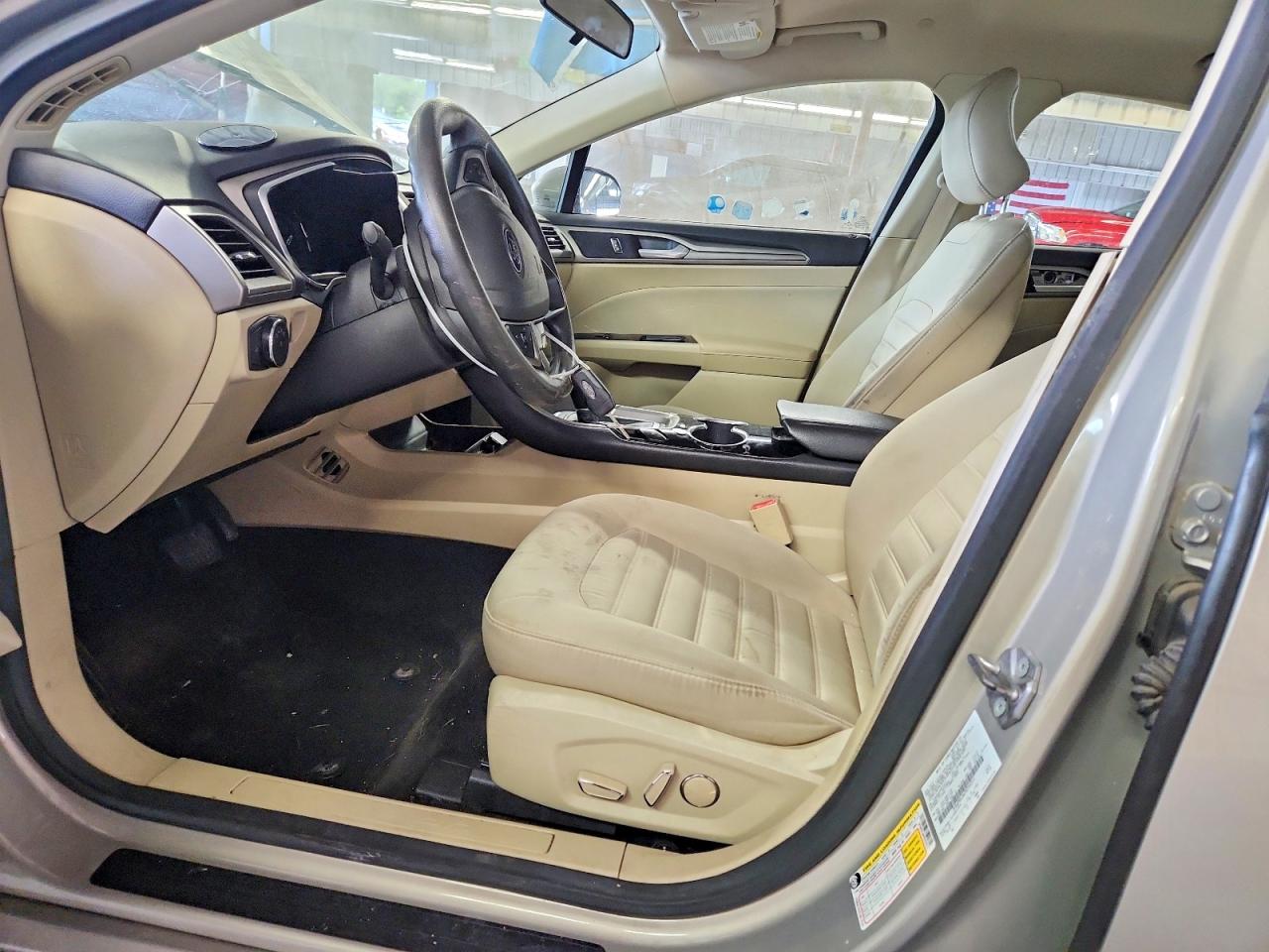 2015 Ford Fusion Se Hybrid Beige vin: 3FA6P0LU6FR254511