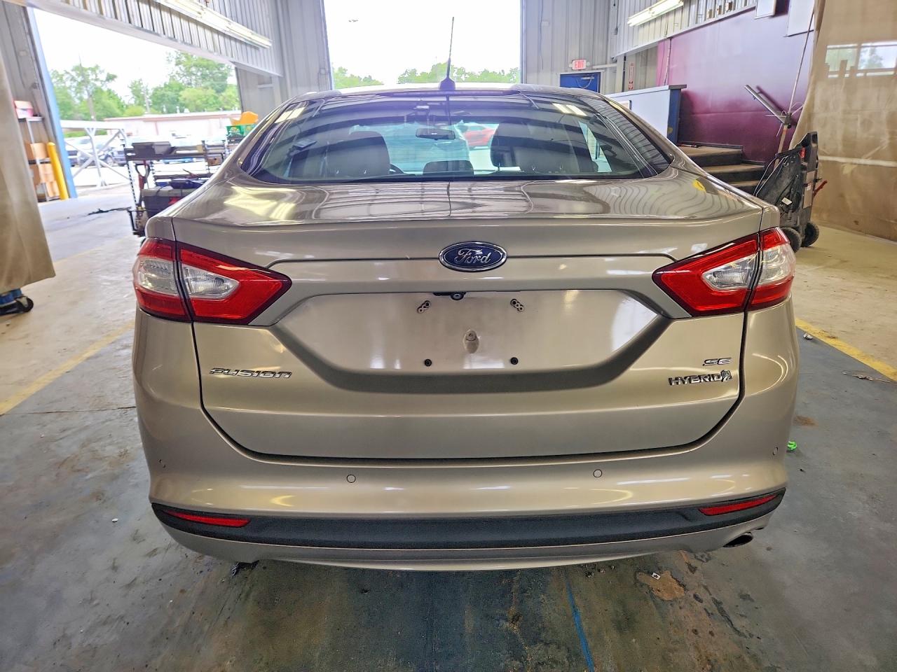 2015 Ford Fusion Se Hybrid Beige vin: 3FA6P0LU6FR254511