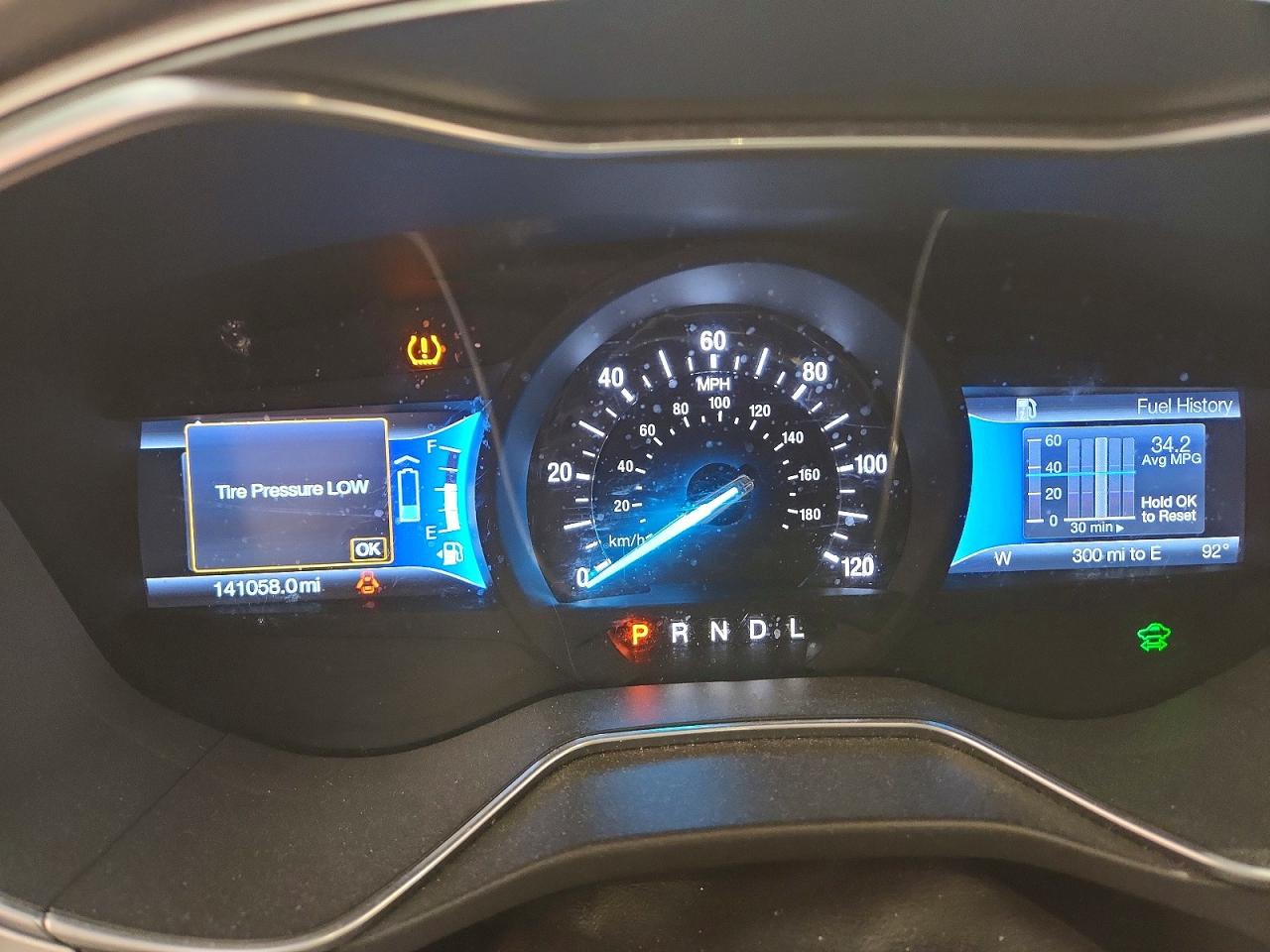 2015 Ford Fusion Se Hybrid Red vin: 3FA6P0LU6FR262091