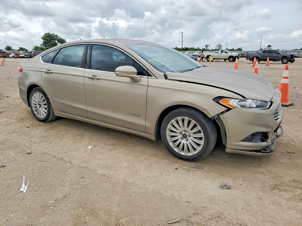2015 Ford Fusion Se Hybrid Silver vin: 3FA6P0LU6FR304498