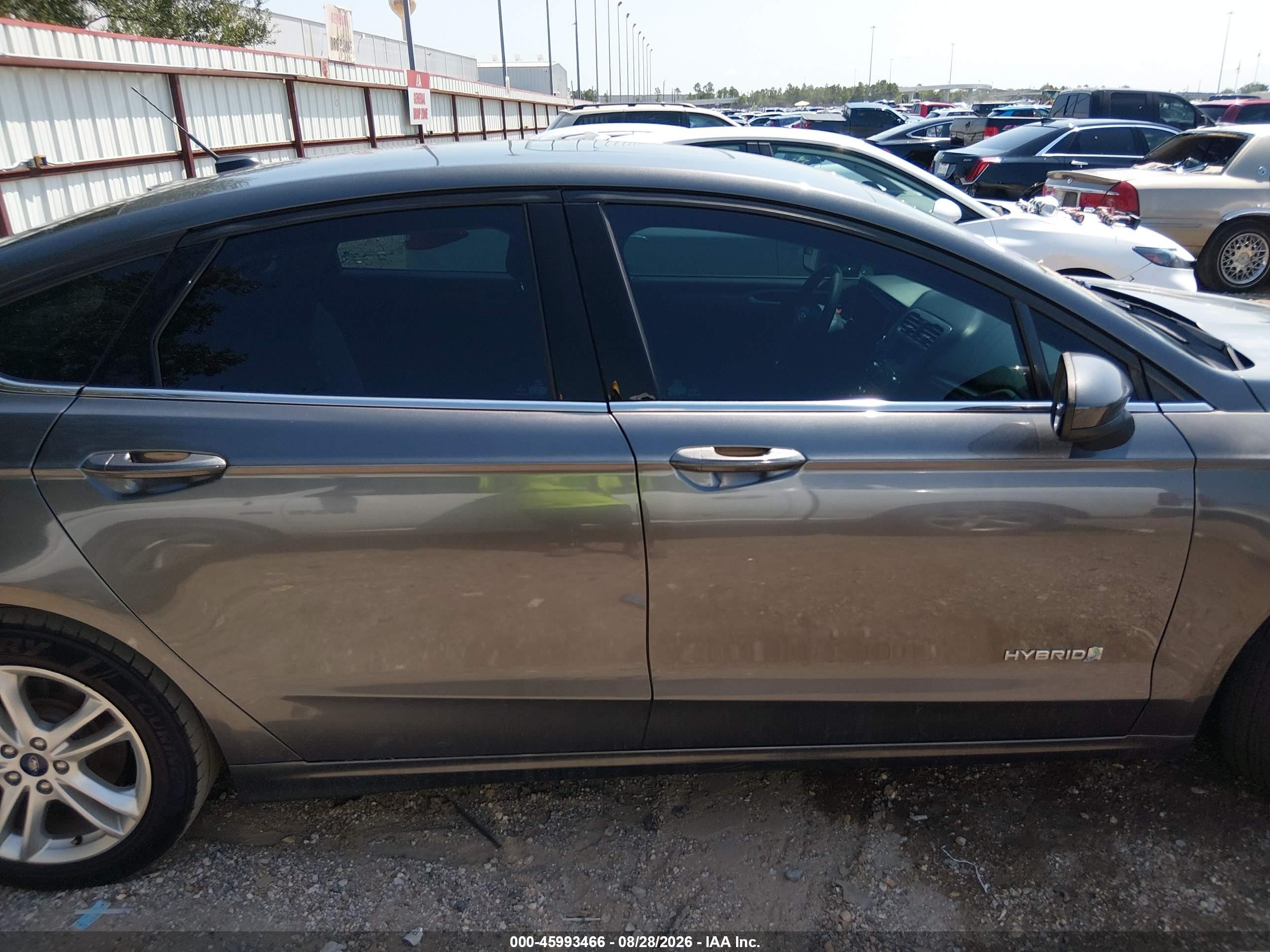 2018 Ford Fusion Hybrid Se Серый vin: 3FA6P0LU6JR197302