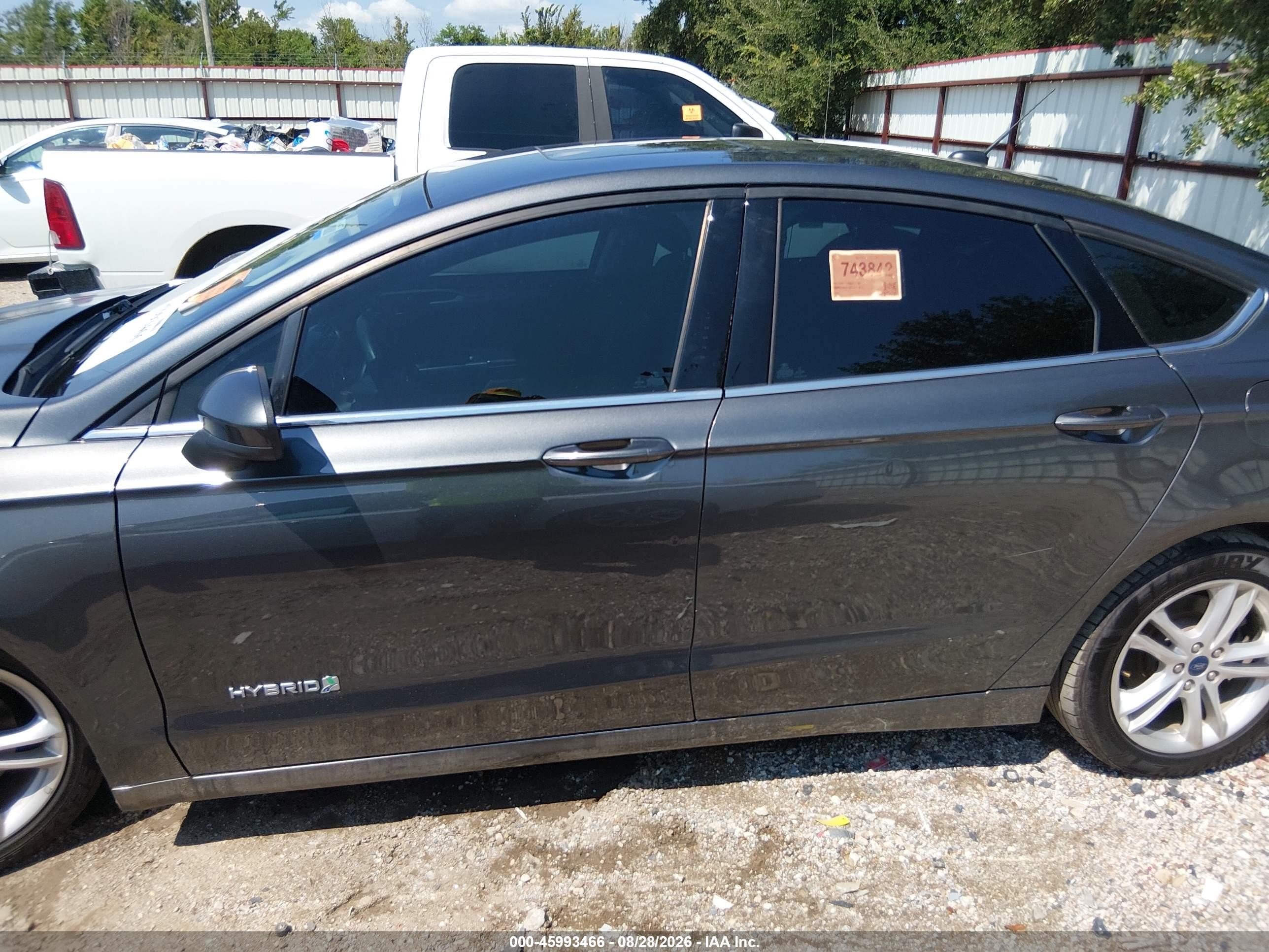 2018 Ford Fusion Hybrid Se Серый vin: 3FA6P0LU6JR197302