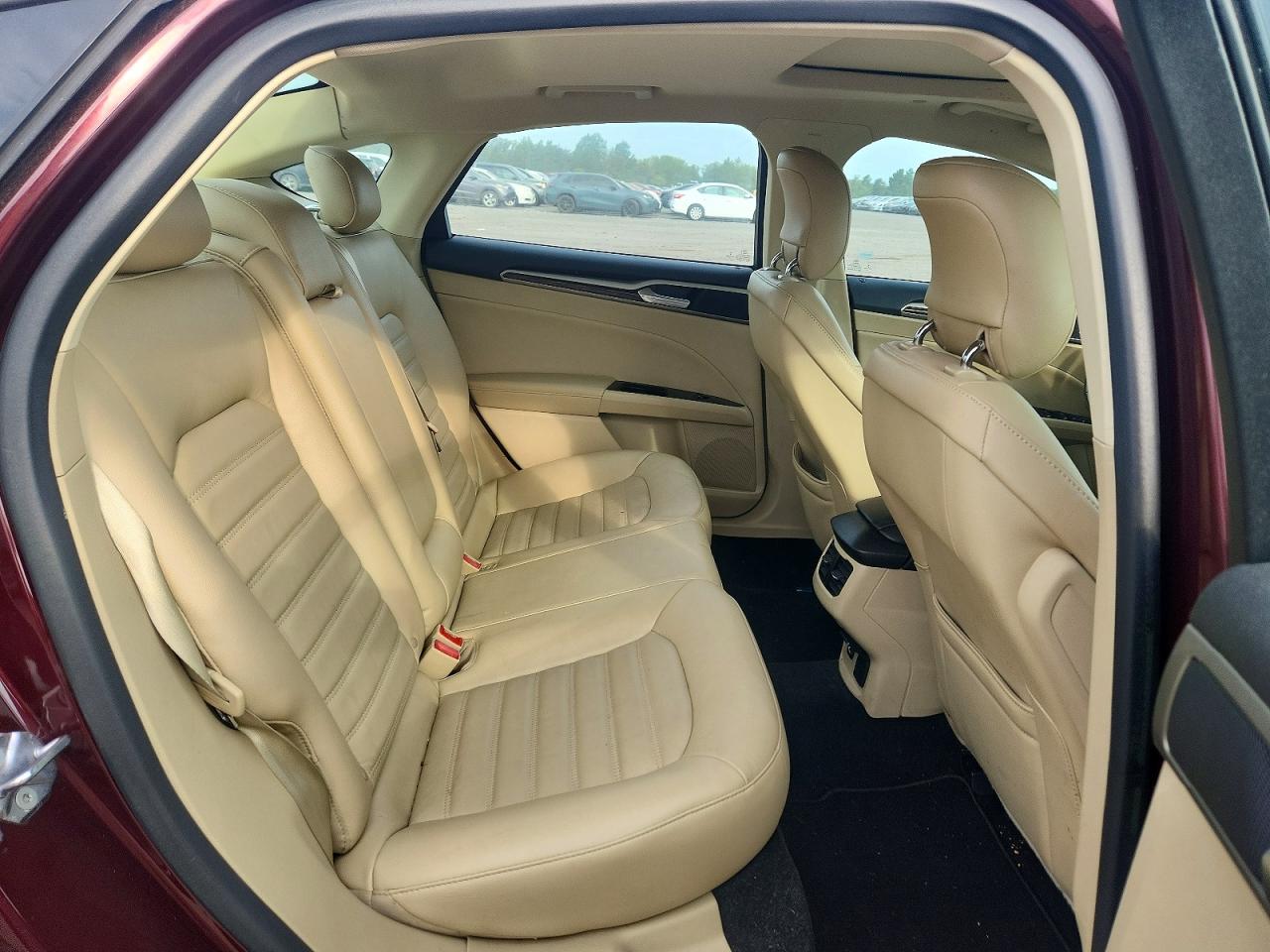 2013 Ford Fusion Se Hybrid Бордовый vin: 3FA6P0LU7DR181940