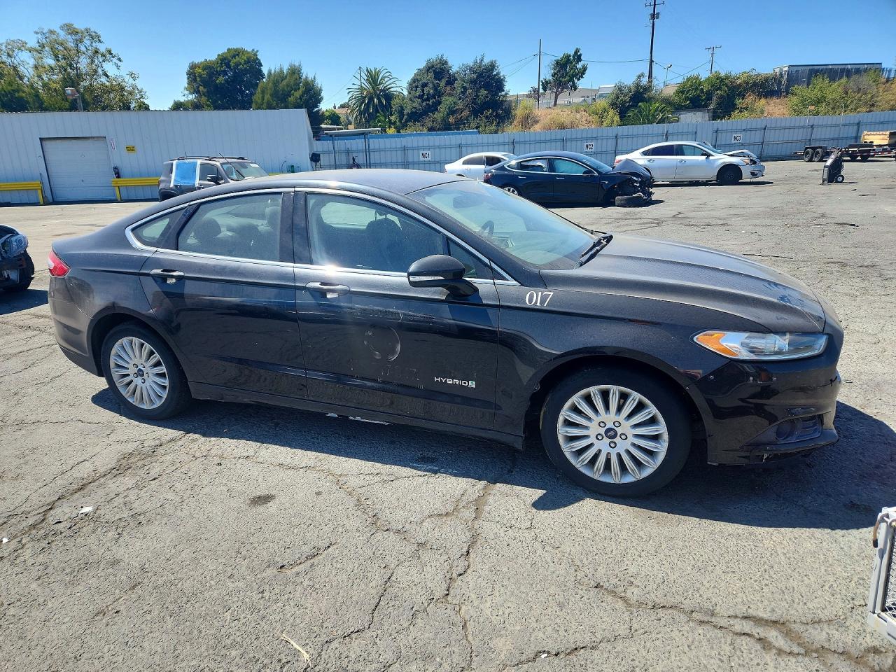 2013 Ford Fusion Se Hybrid Черный vin: 3FA6P0LU7DR243305