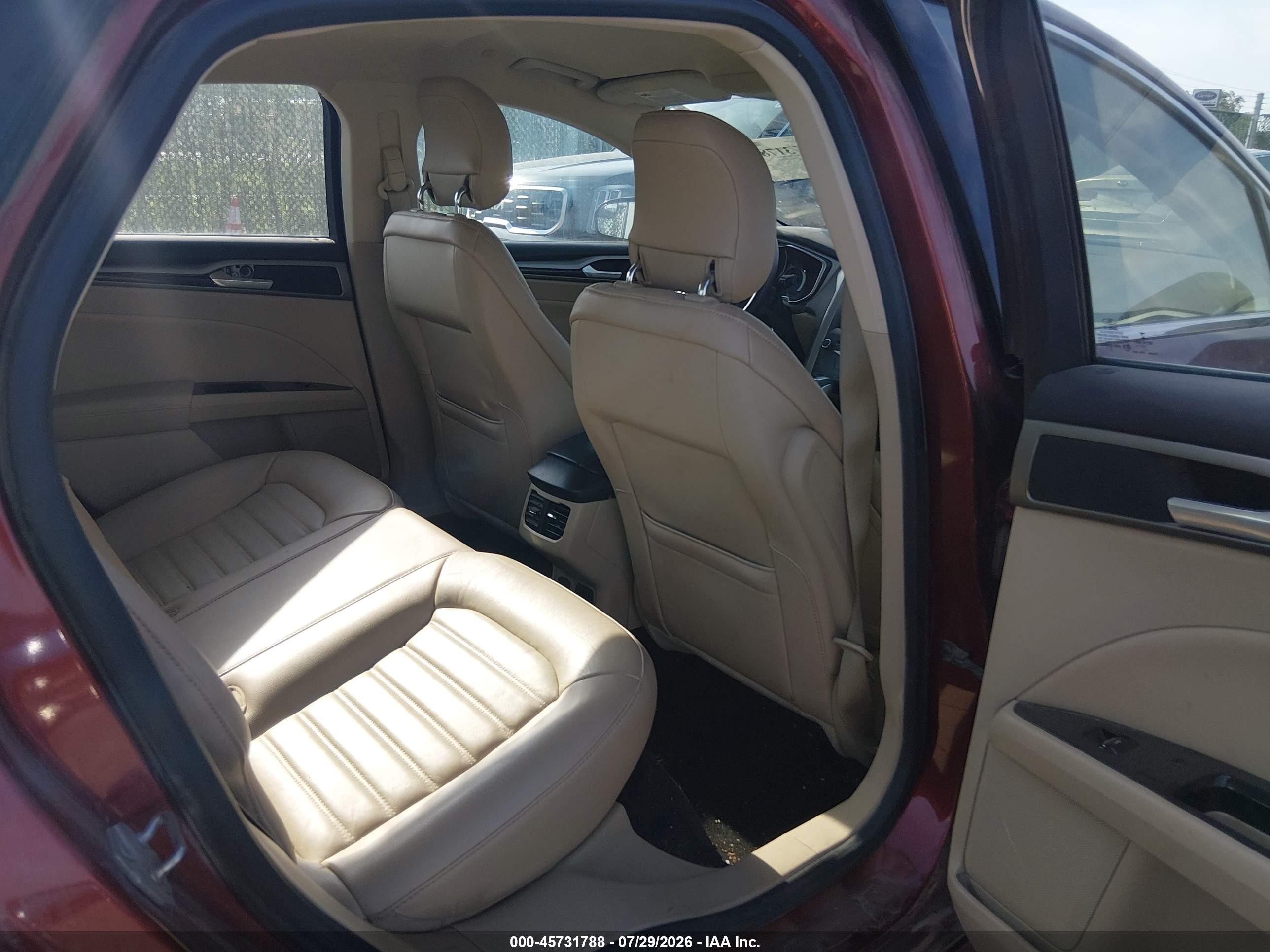 2014 Ford Fusion Hybrid Se Red vin: 3FA6P0LU7ER212038