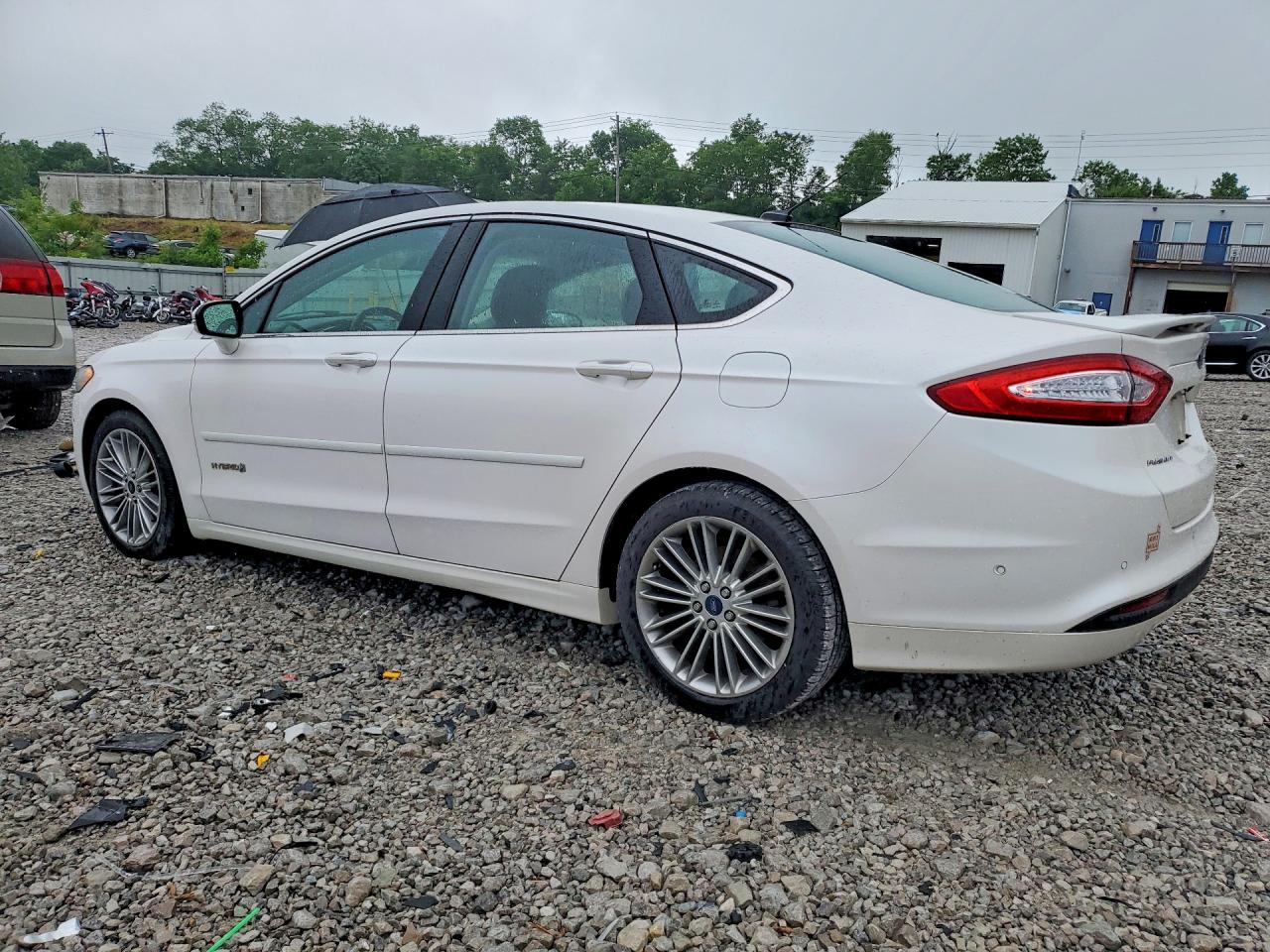 2014 Ford Fusion Se Hybrid Белый vin: 3FA6P0LU7ER239613