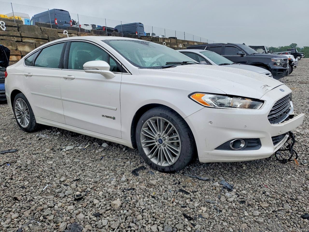 2014 Ford Fusion Se Hybrid Белый vin: 3FA6P0LU7ER239613