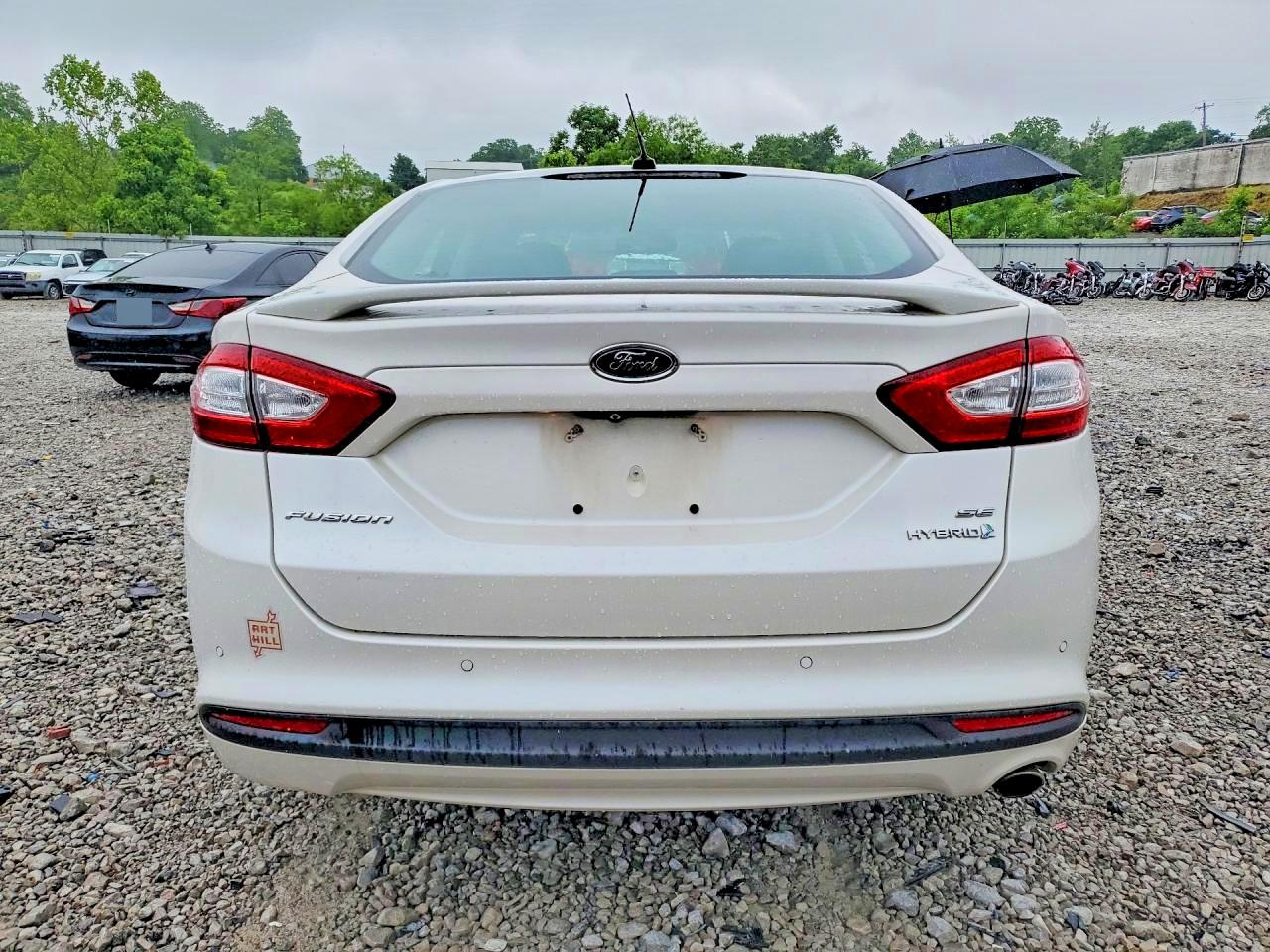 2014 Ford Fusion Se Hybrid Белый vin: 3FA6P0LU7ER239613