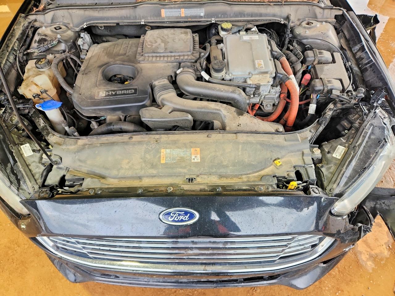 2015 Ford Fusion Se Hybrid Черный vin: 3FA6P0LU7FR185702