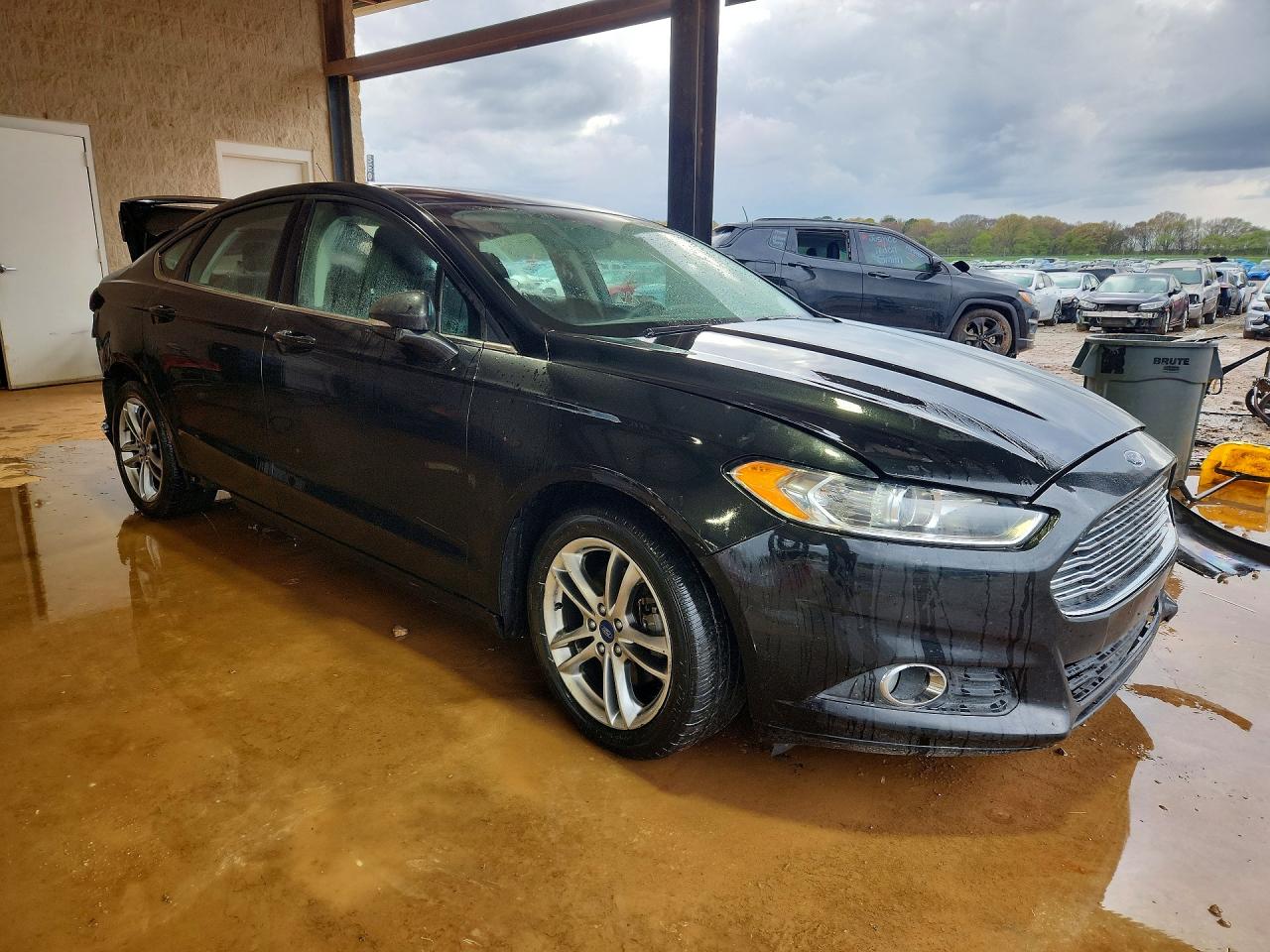 2015 Ford Fusion Se Hybrid Черный vin: 3FA6P0LU7FR185702