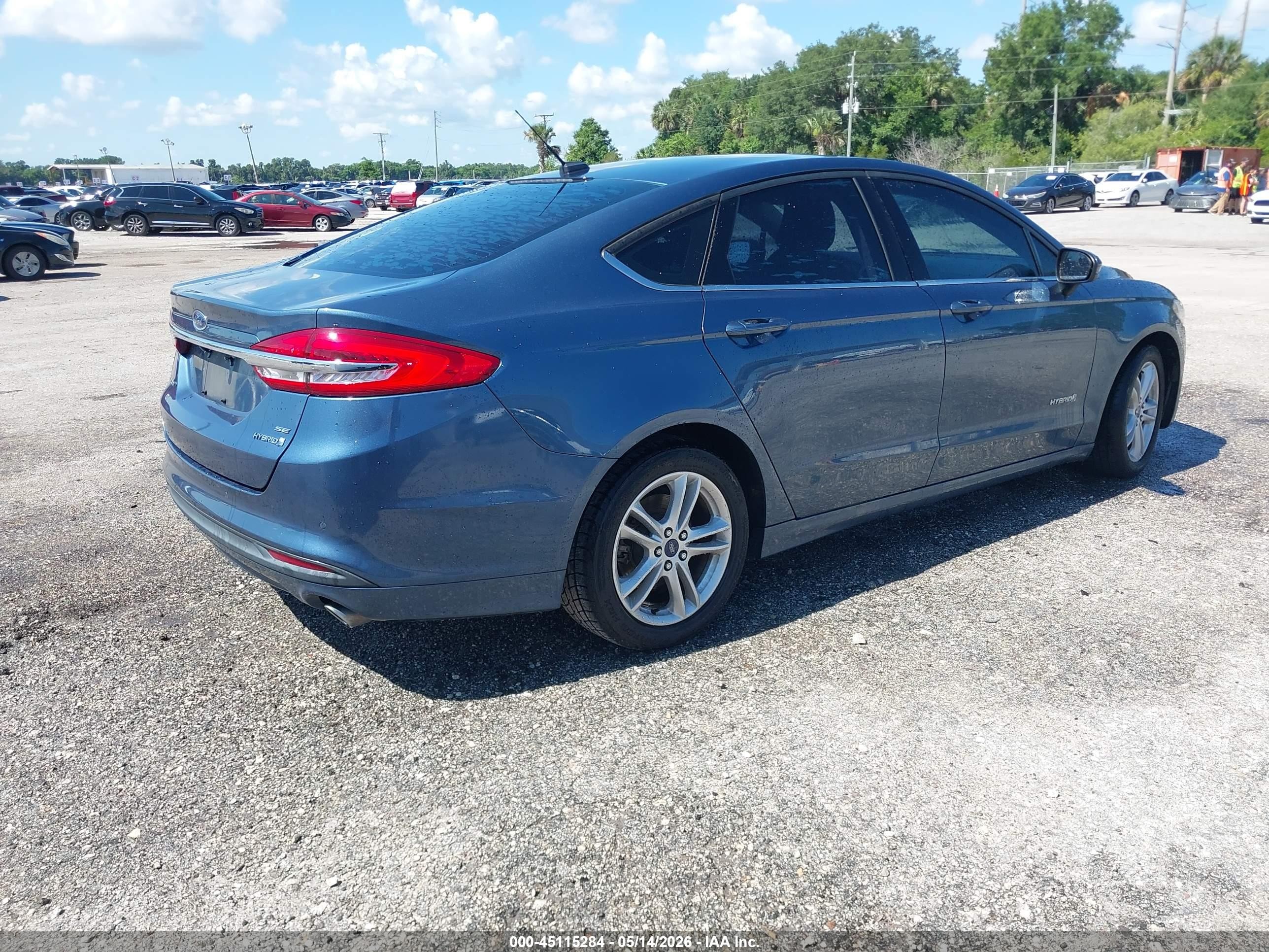 2018 Ford Fusion Hybrid Se Синий vin: 3FA6P0LU7JR206119
