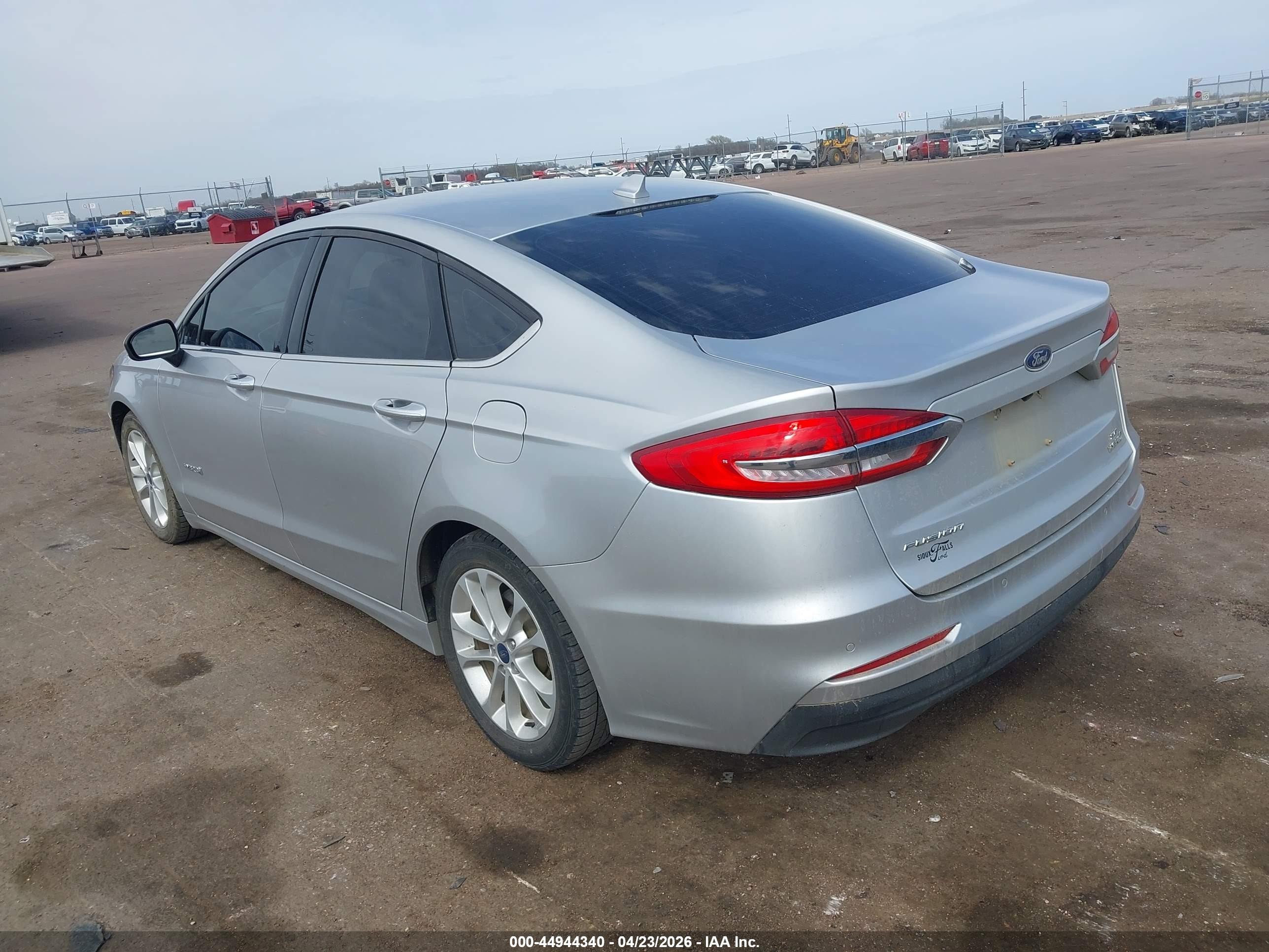 2019 Ford Fusion Hybrid Se Silver vin: 3FA6P0LU7KR199741