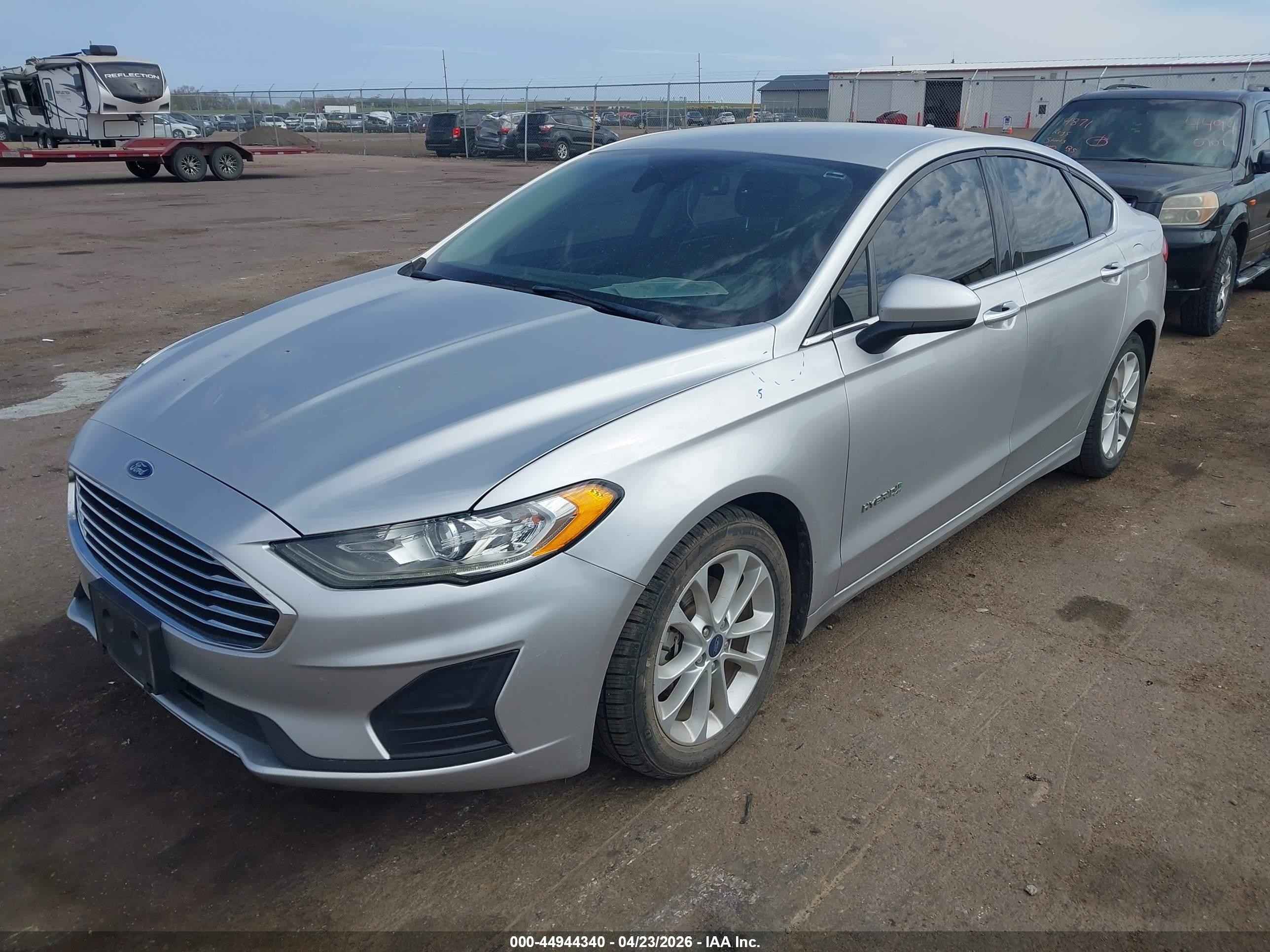 2019 Ford Fusion Hybrid Se Silver vin: 3FA6P0LU7KR199741