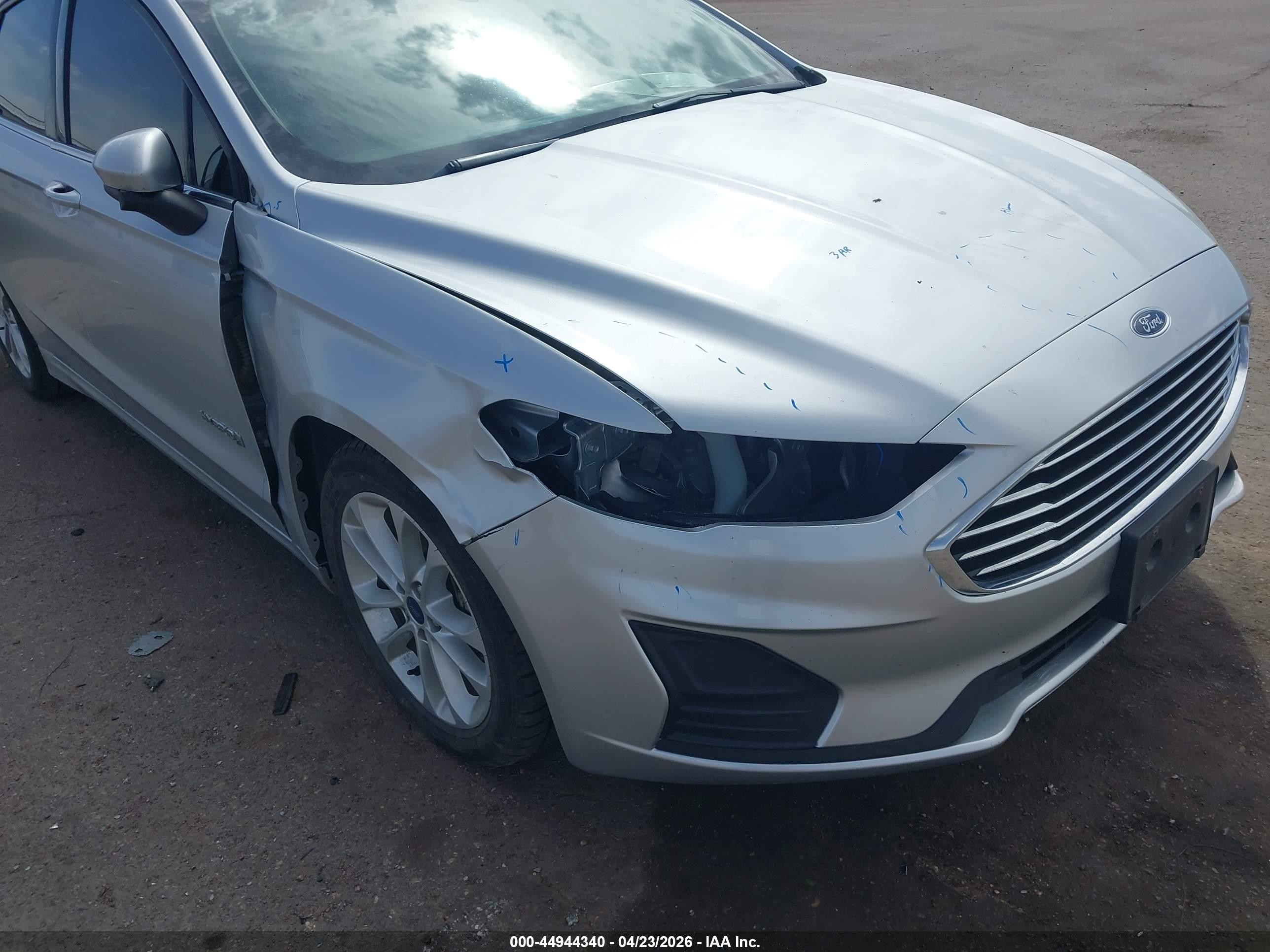 2019 Ford Fusion Hybrid Se Silver vin: 3FA6P0LU7KR199741