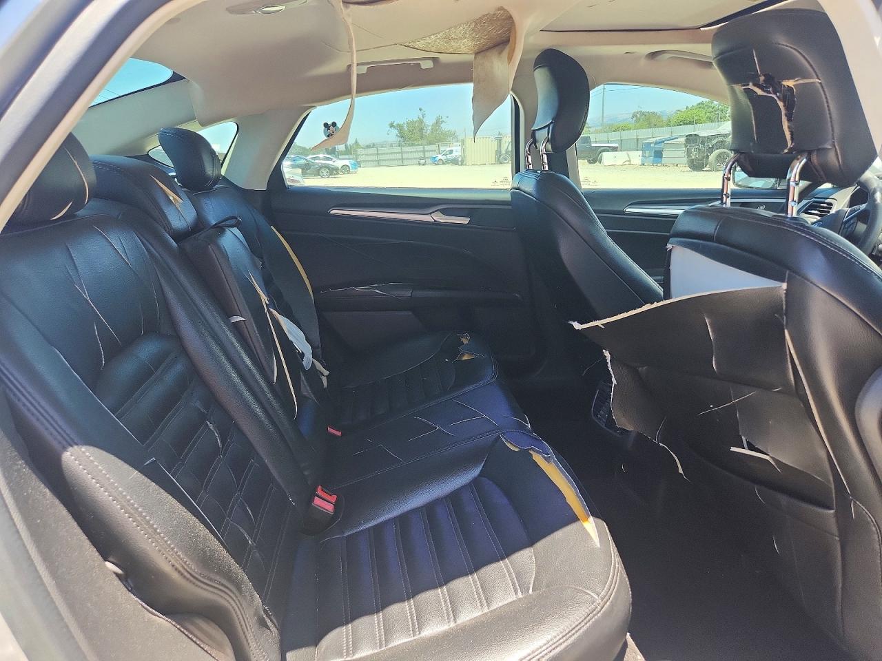 2013 Ford Fusion Se Hybrid Silver vin: 3FA6P0LU8DR202438