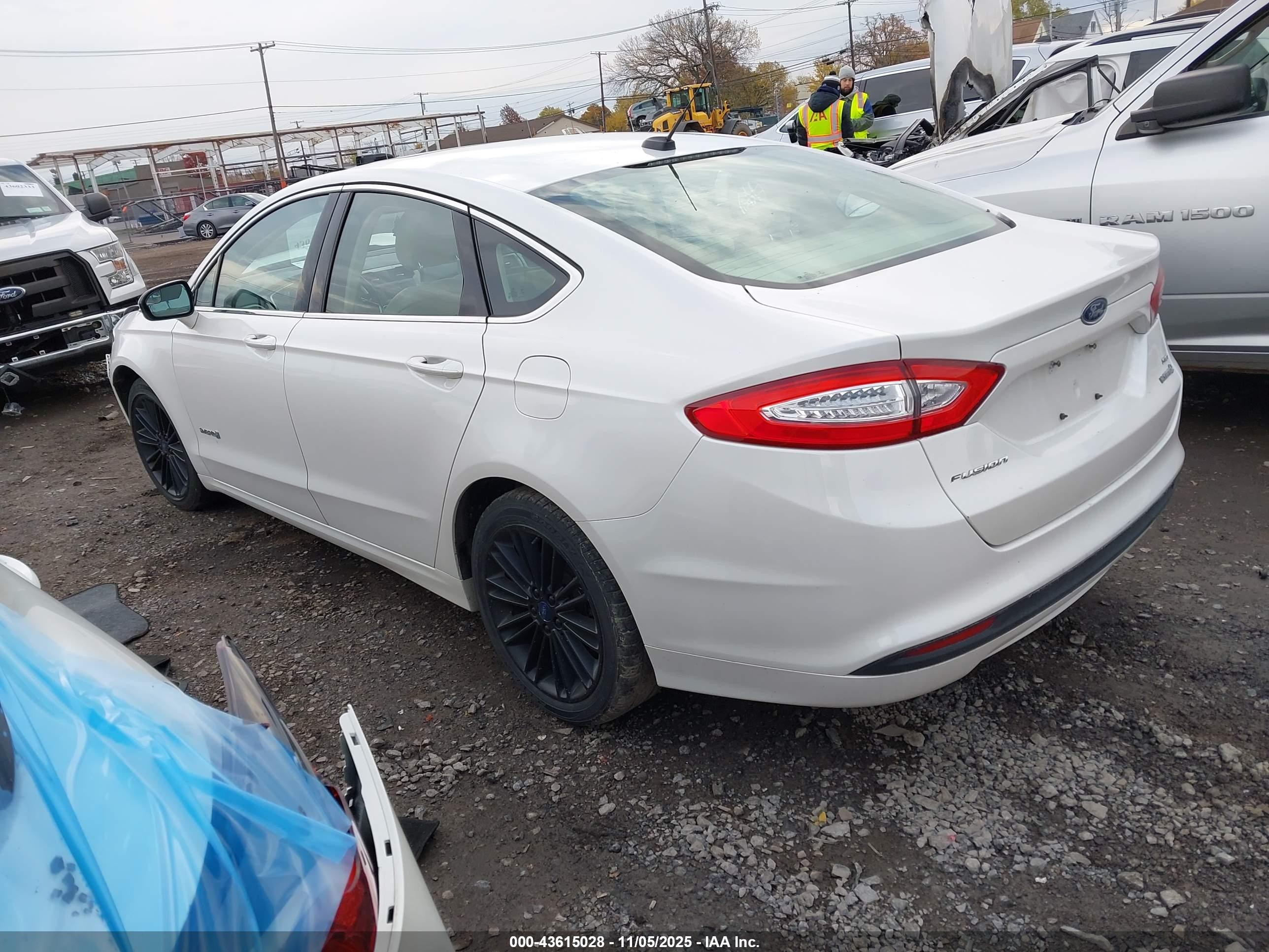 2014 Ford Fusion Hybrid Se White vin: 3FA6P0LU8ER175954
