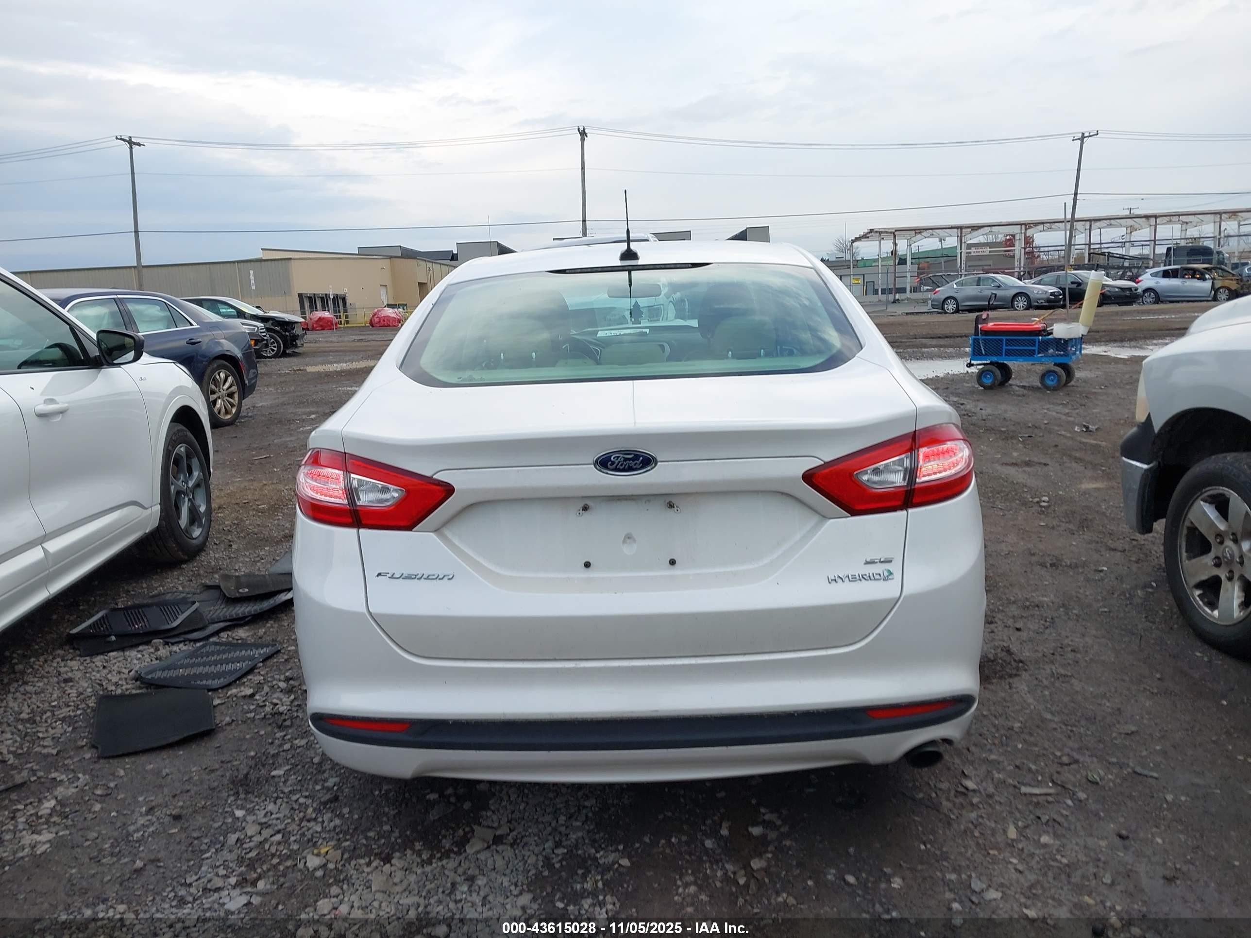 2014 Ford Fusion Hybrid Se White vin: 3FA6P0LU8ER175954