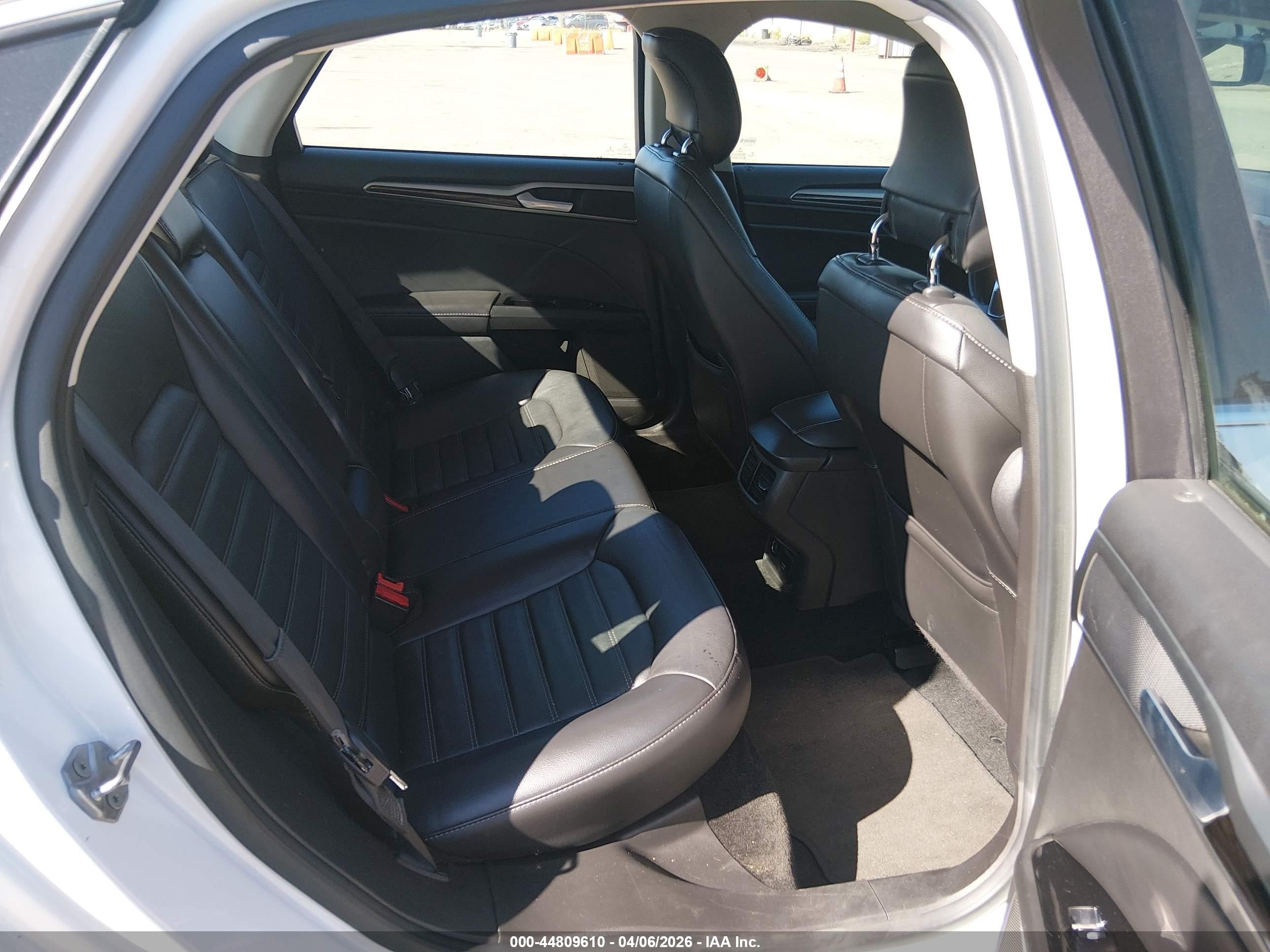 2014 Ford Fusion Hybrid Se White vin: 3FA6P0LU8ER269686