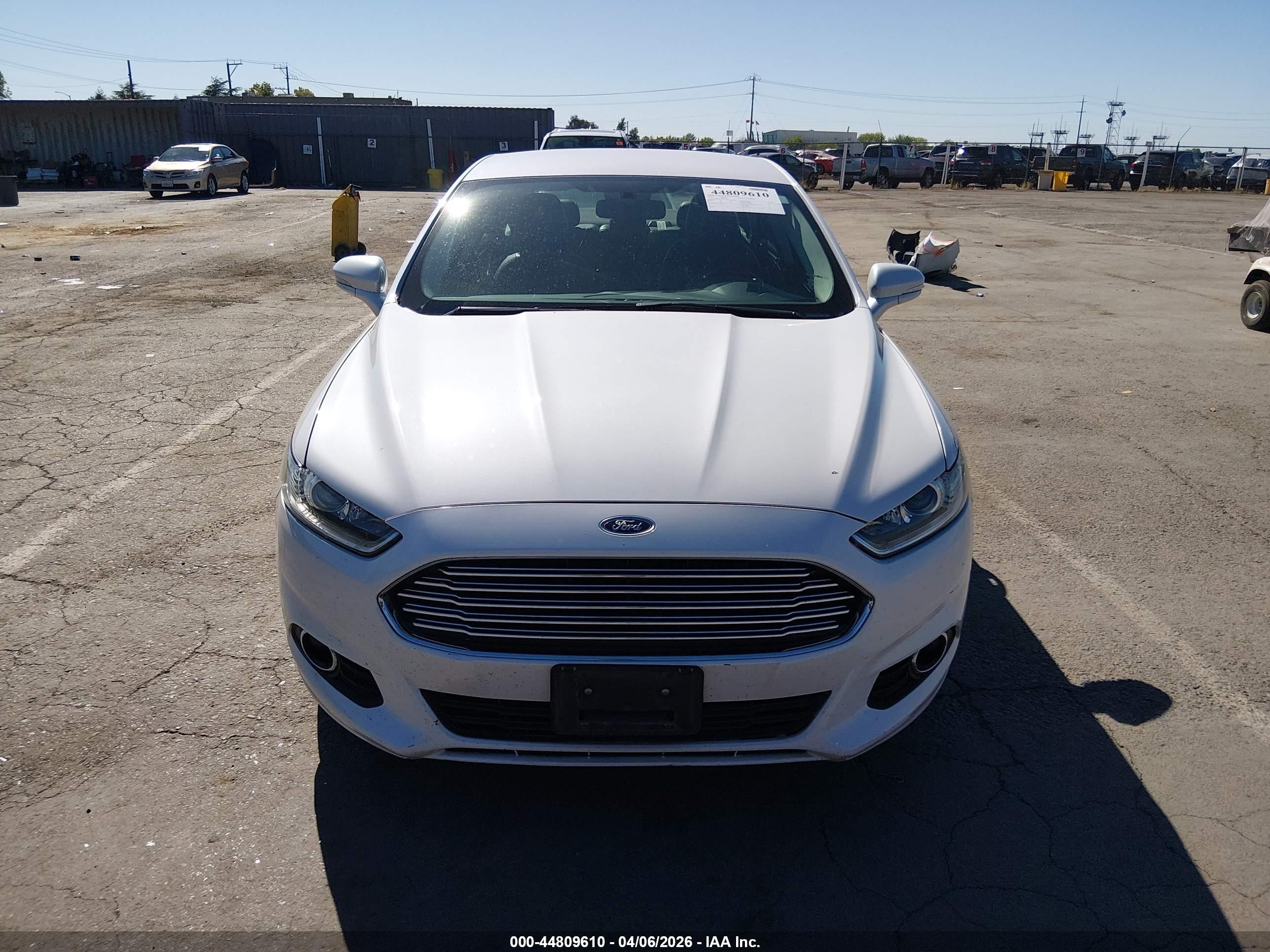 2014 Ford Fusion Hybrid Se White vin: 3FA6P0LU8ER269686