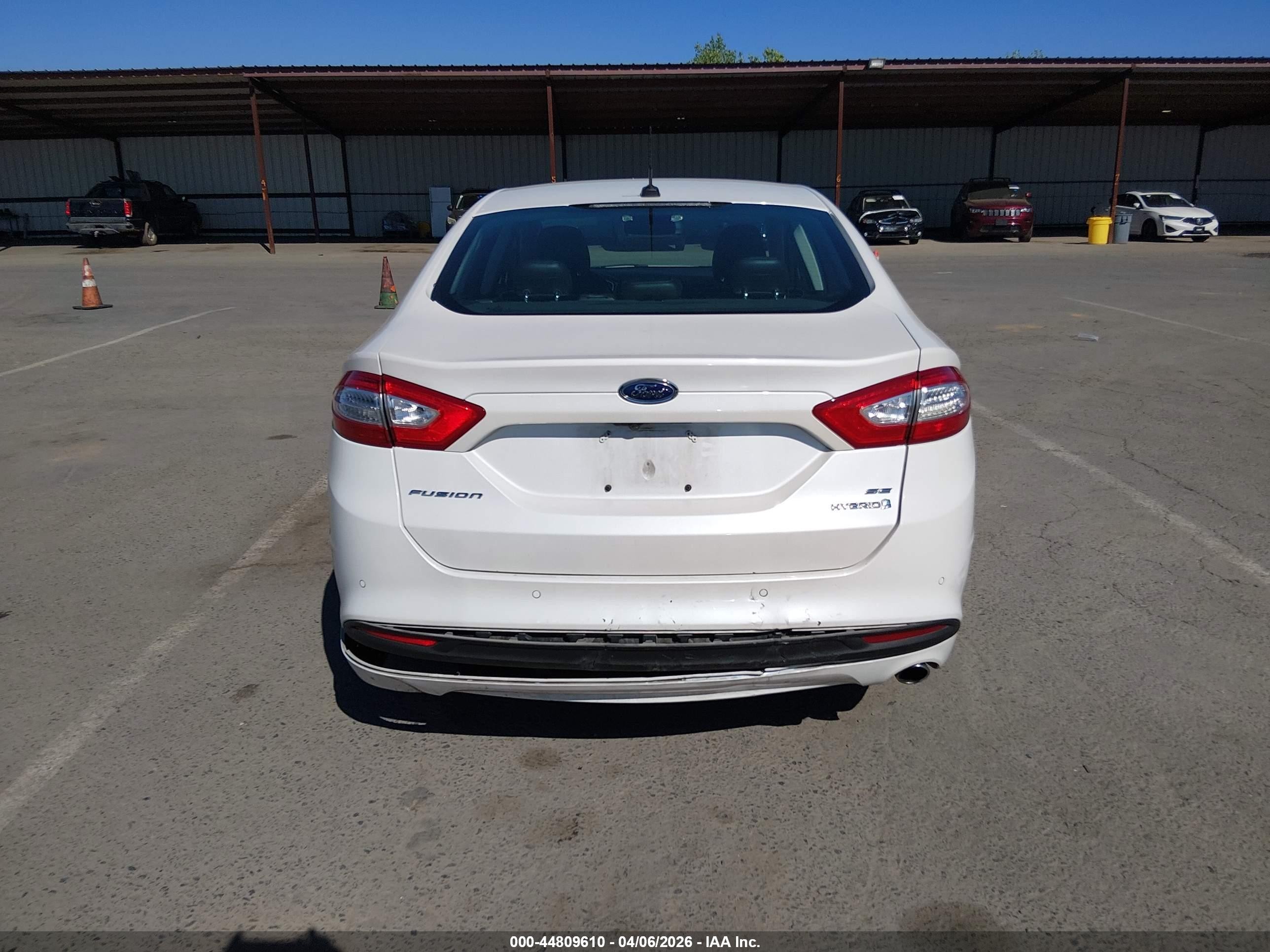 2014 Ford Fusion Hybrid Se White vin: 3FA6P0LU8ER269686