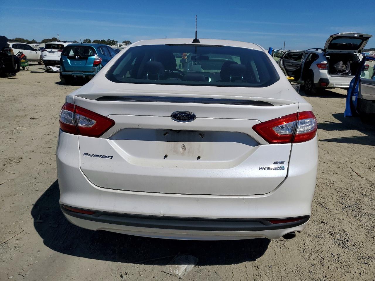 2014 Ford Fusion Se Hybrid Белый vin: 3FA6P0LU8ER284267