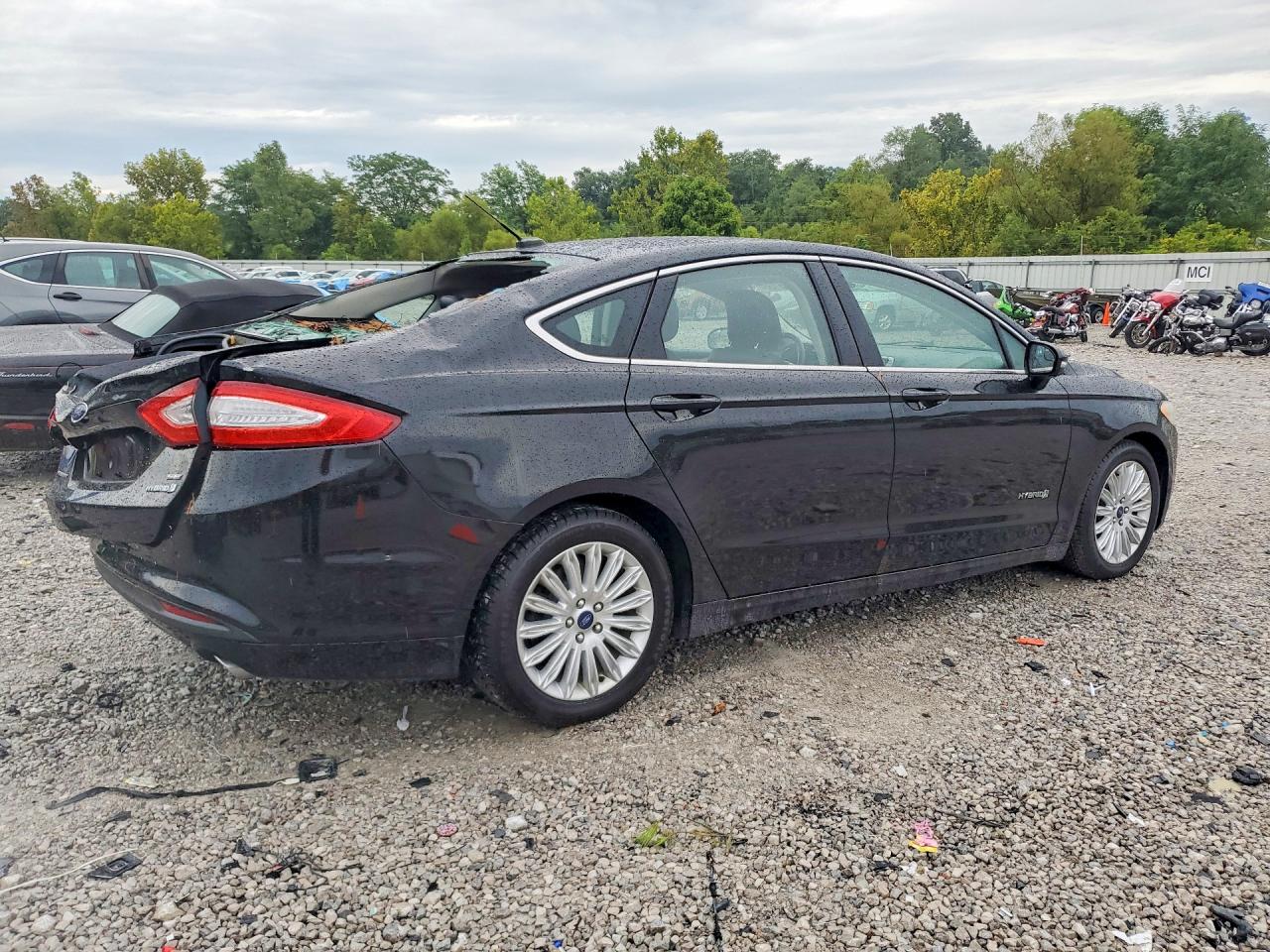 2015 Ford Fusion Se Hybrid Черный vin: 3FA6P0LU8FR117960
