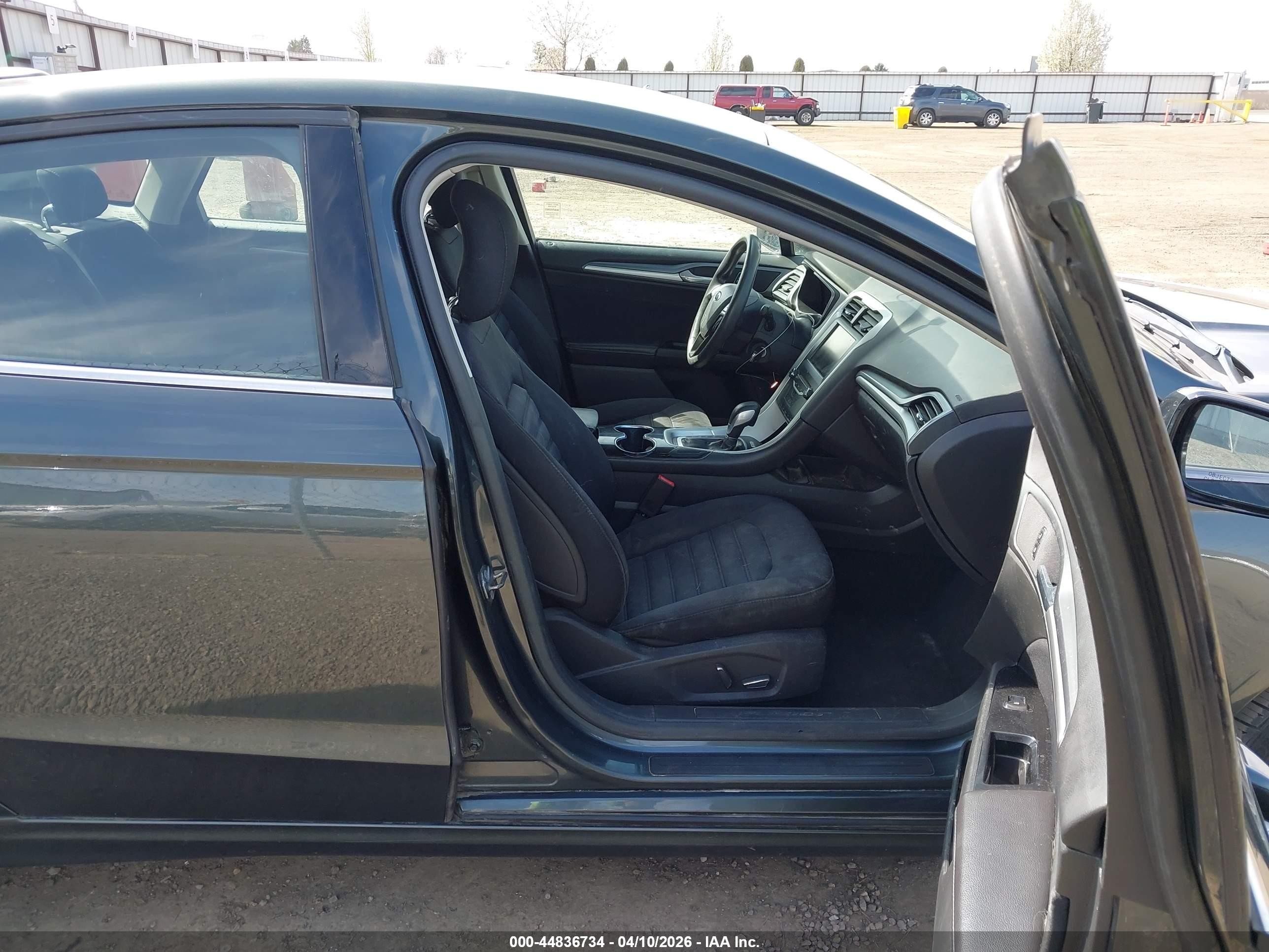 2015 Ford Fusion Hybrid Se Green vin: 3FA6P0LU8FR131857