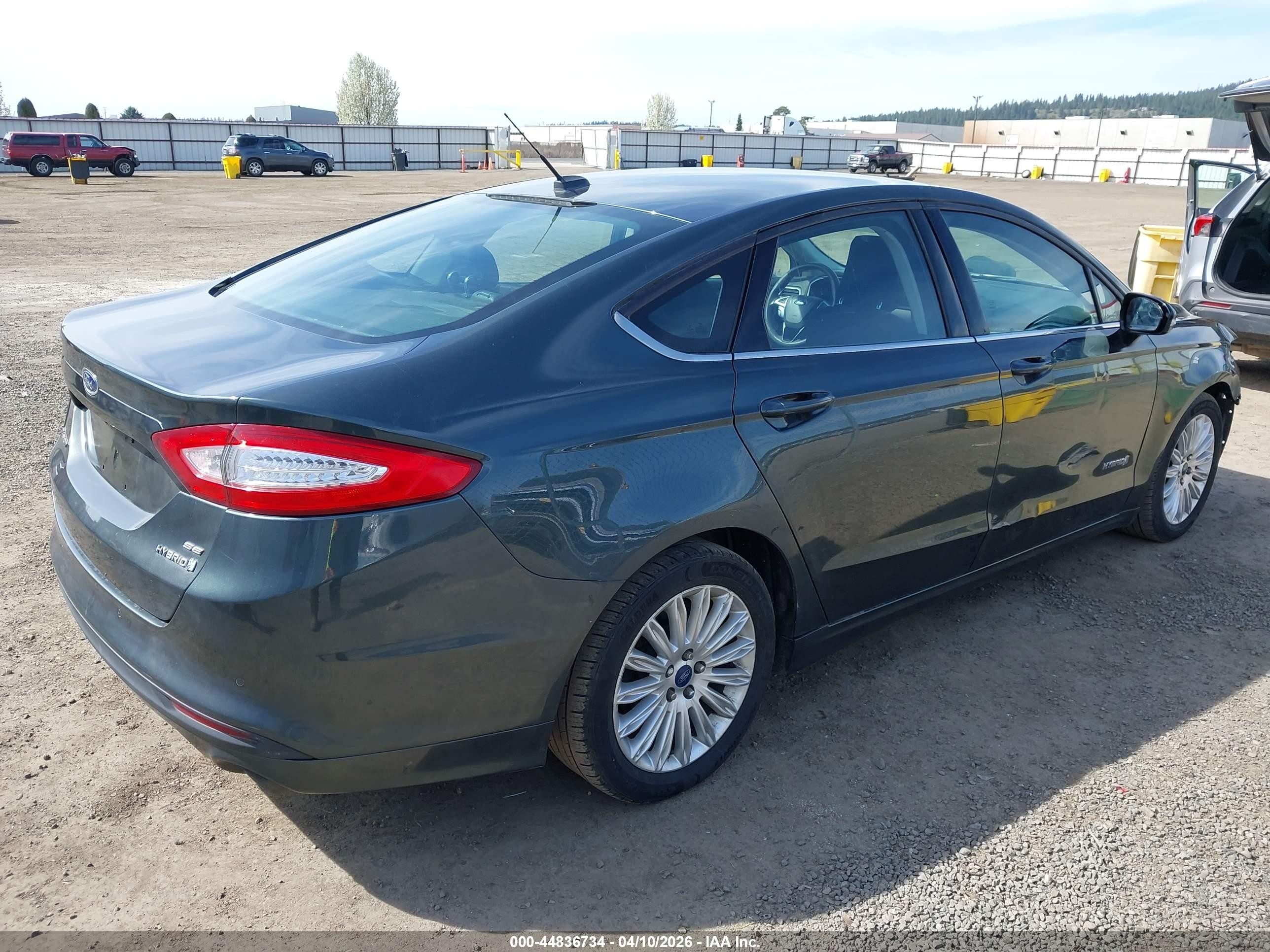 2015 Ford Fusion Hybrid Se Green vin: 3FA6P0LU8FR131857