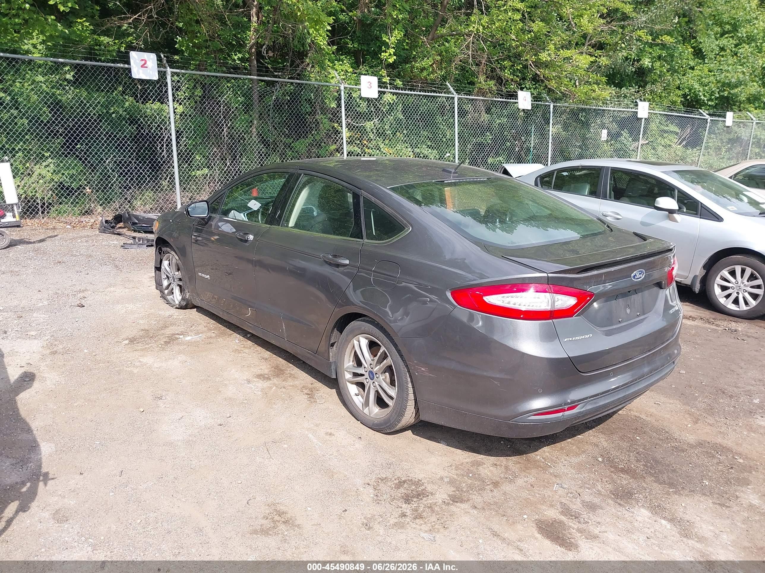 2015 Ford Fusion Hybrid Se Gray vin: 3FA6P0LU8FR215662